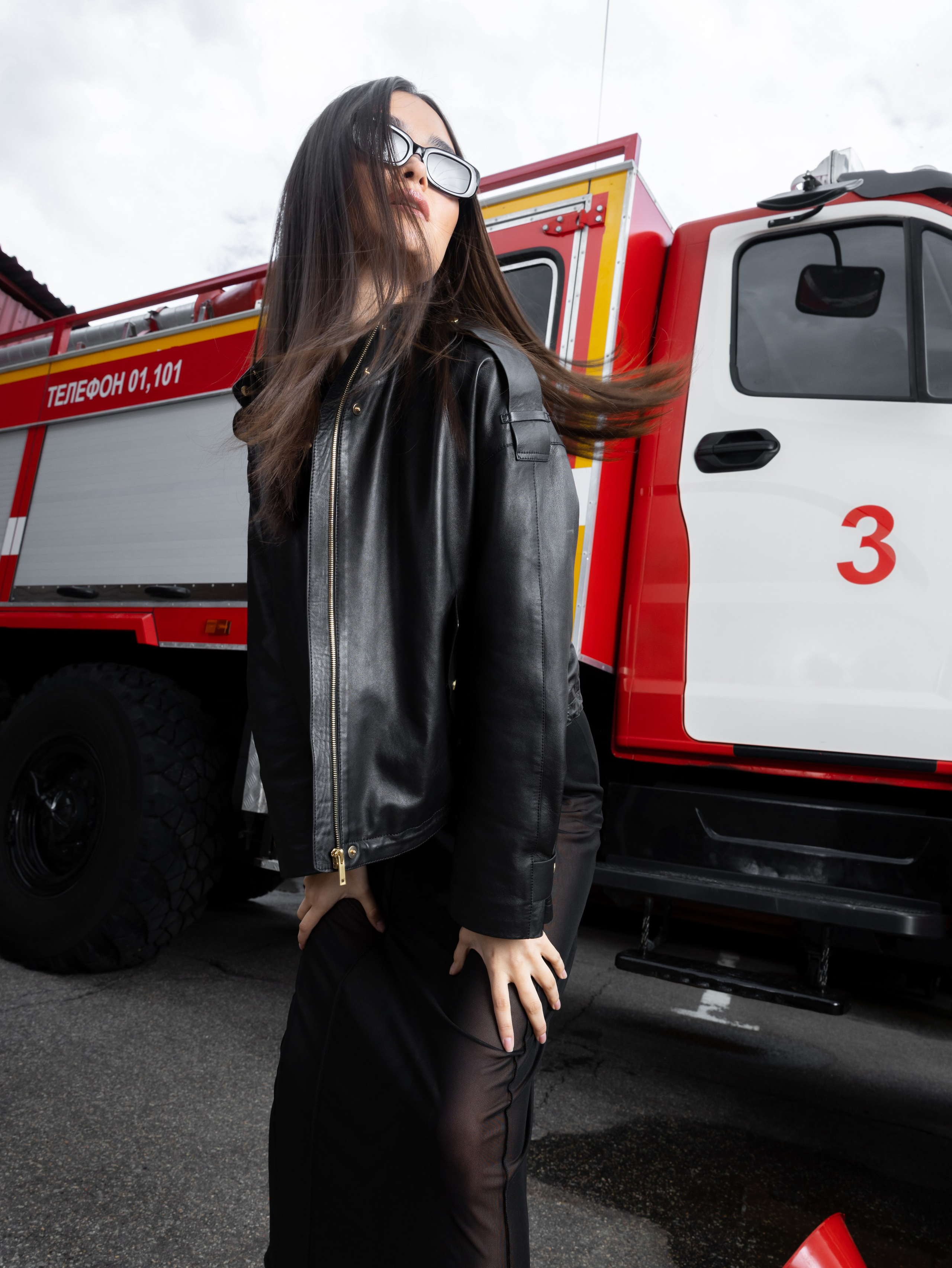 ПОЖАРНАЯ МАШИНА. Елизавета Федотова | фэшн-фотограф