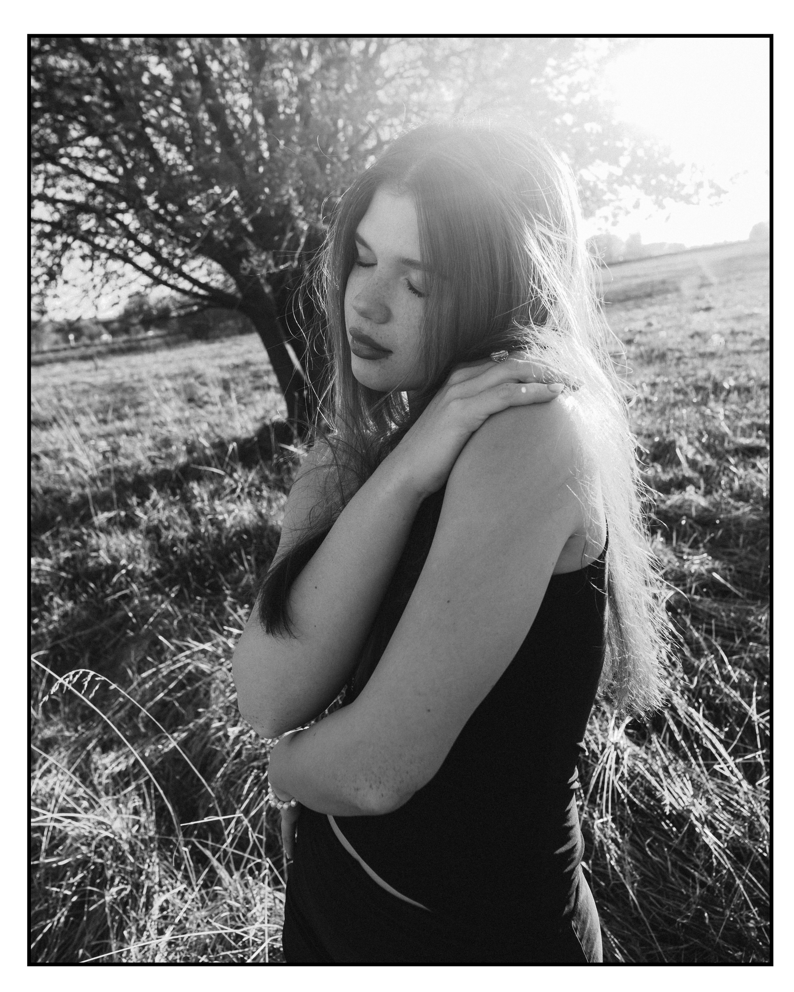 Garden. Sun Betty — кинофотограф Элизабет