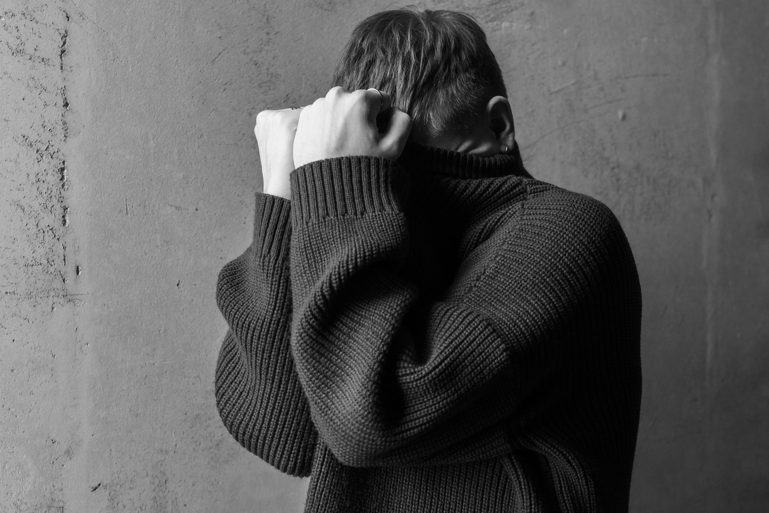 Мужской черно-белый портрет. Фотограф и видеограф в Москве Анна Матюхина