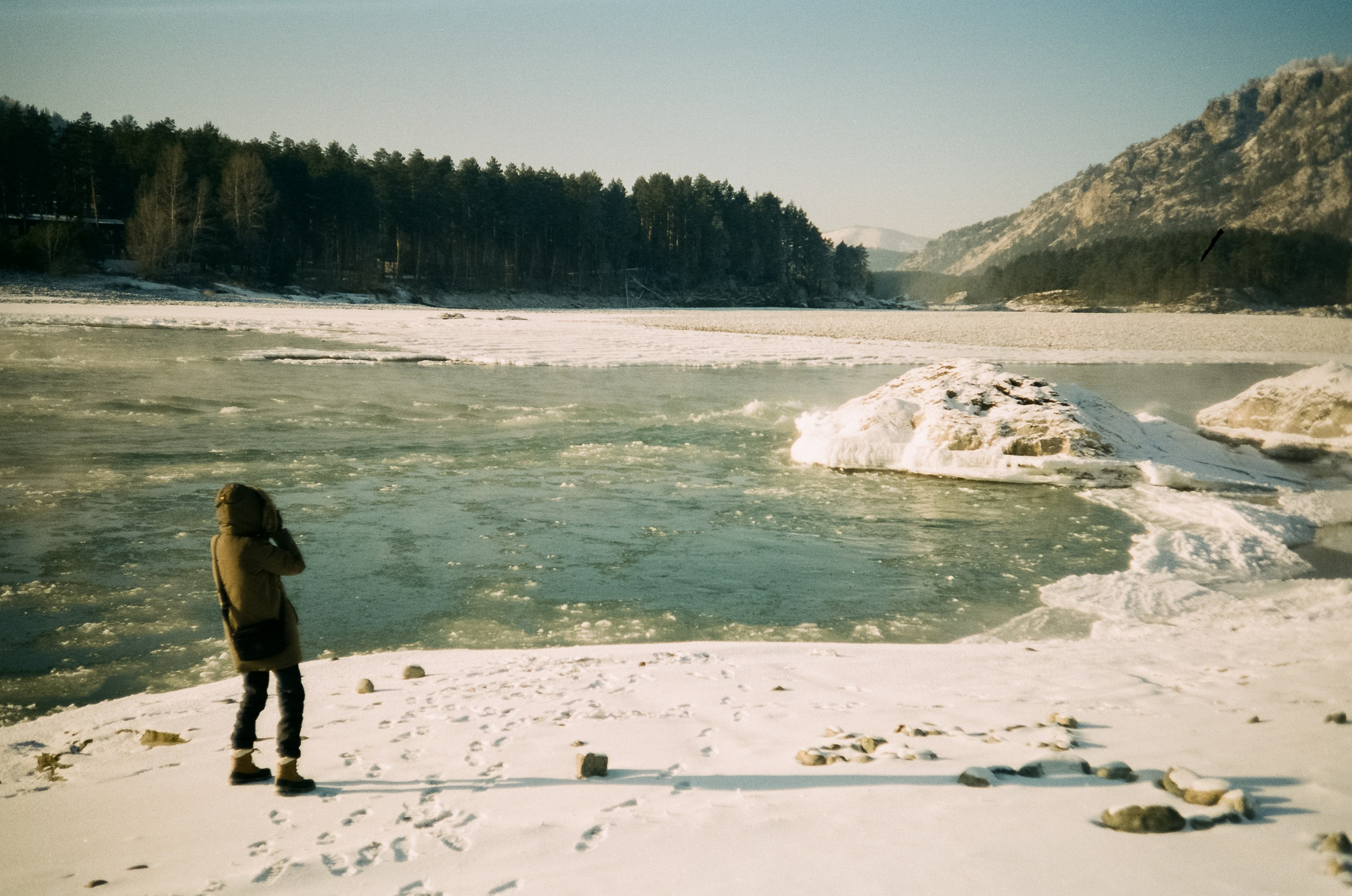 Бережок первый день, мост Бирюзовая Катунь / 10 декабря 2023 года (-25