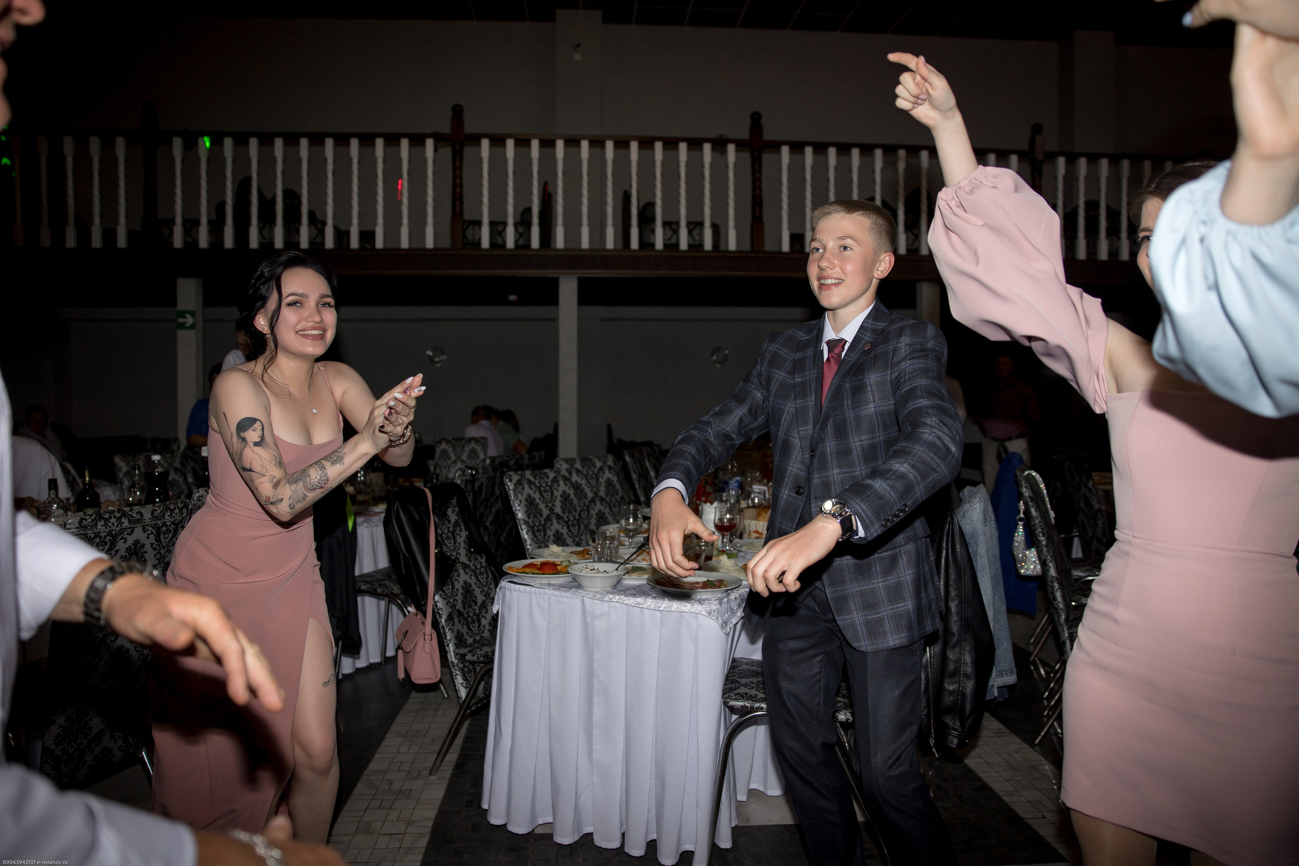 Андрей и Владислава. Свадебный и семейный фотограф Евгений Резанов