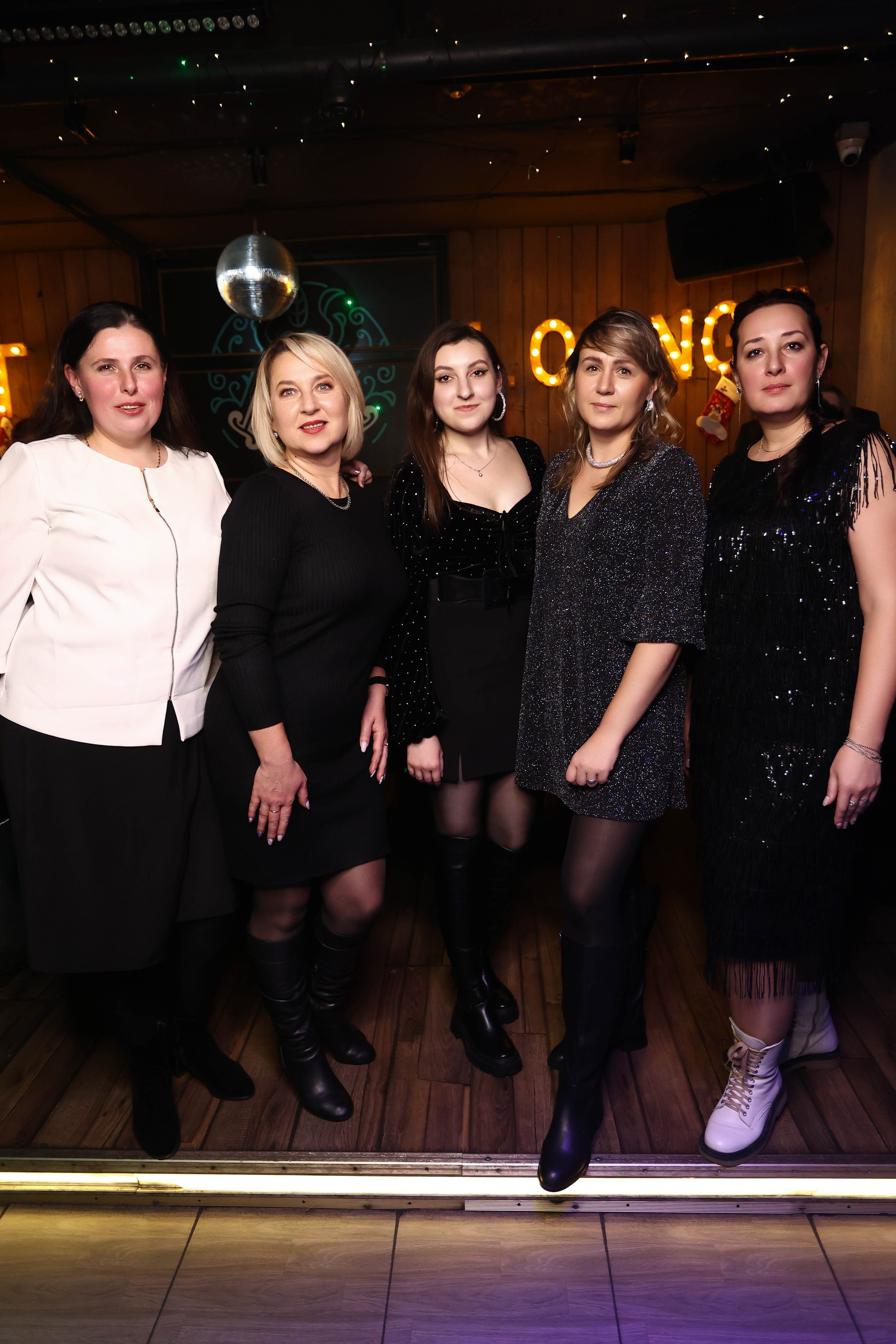 22/12/23 Новогоднее караоке в Мята Спортивная. Мята Спортивная — Кальянная, караоке, бар в Минске