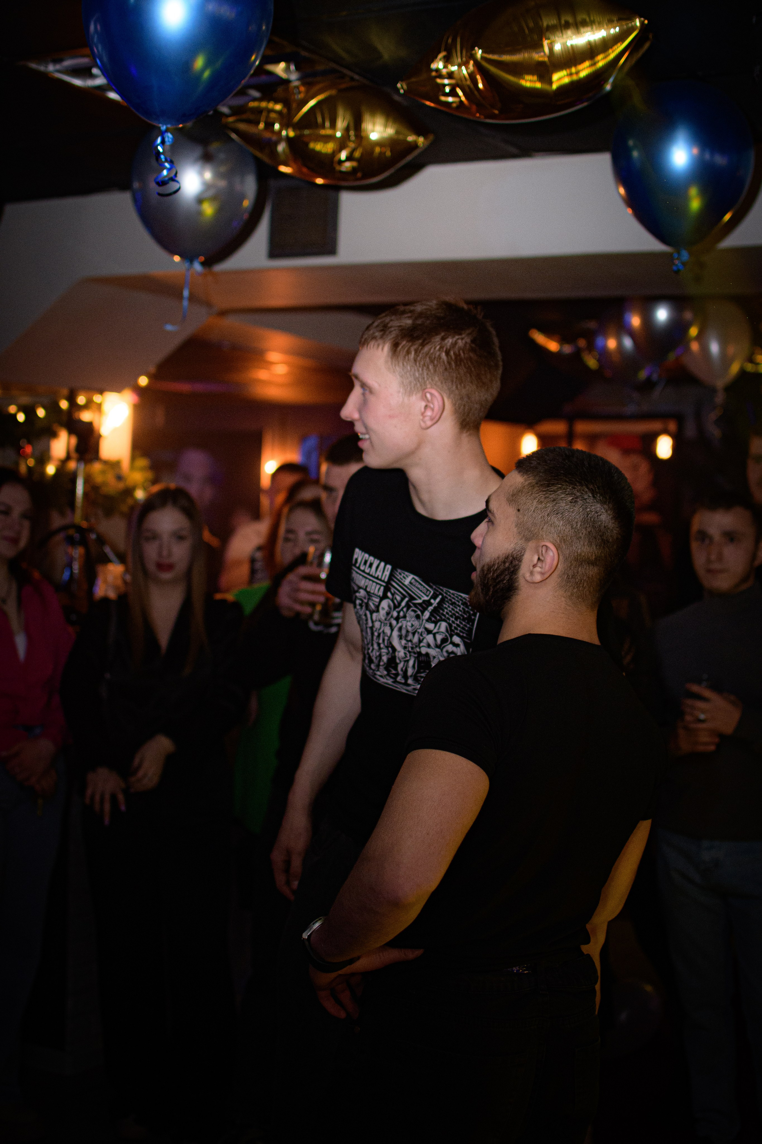 HOLLYWOOD / 6 YEARS. Photokarish