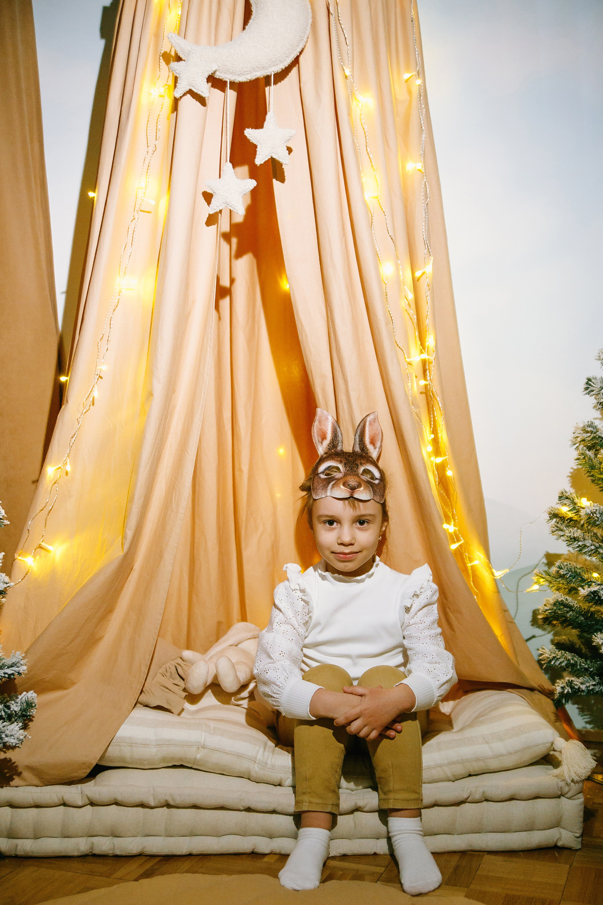 Две сестры, Карина и Кристина. Выпускные альбомы Искитим, Бердск и Новосибирск Крюкова Елена