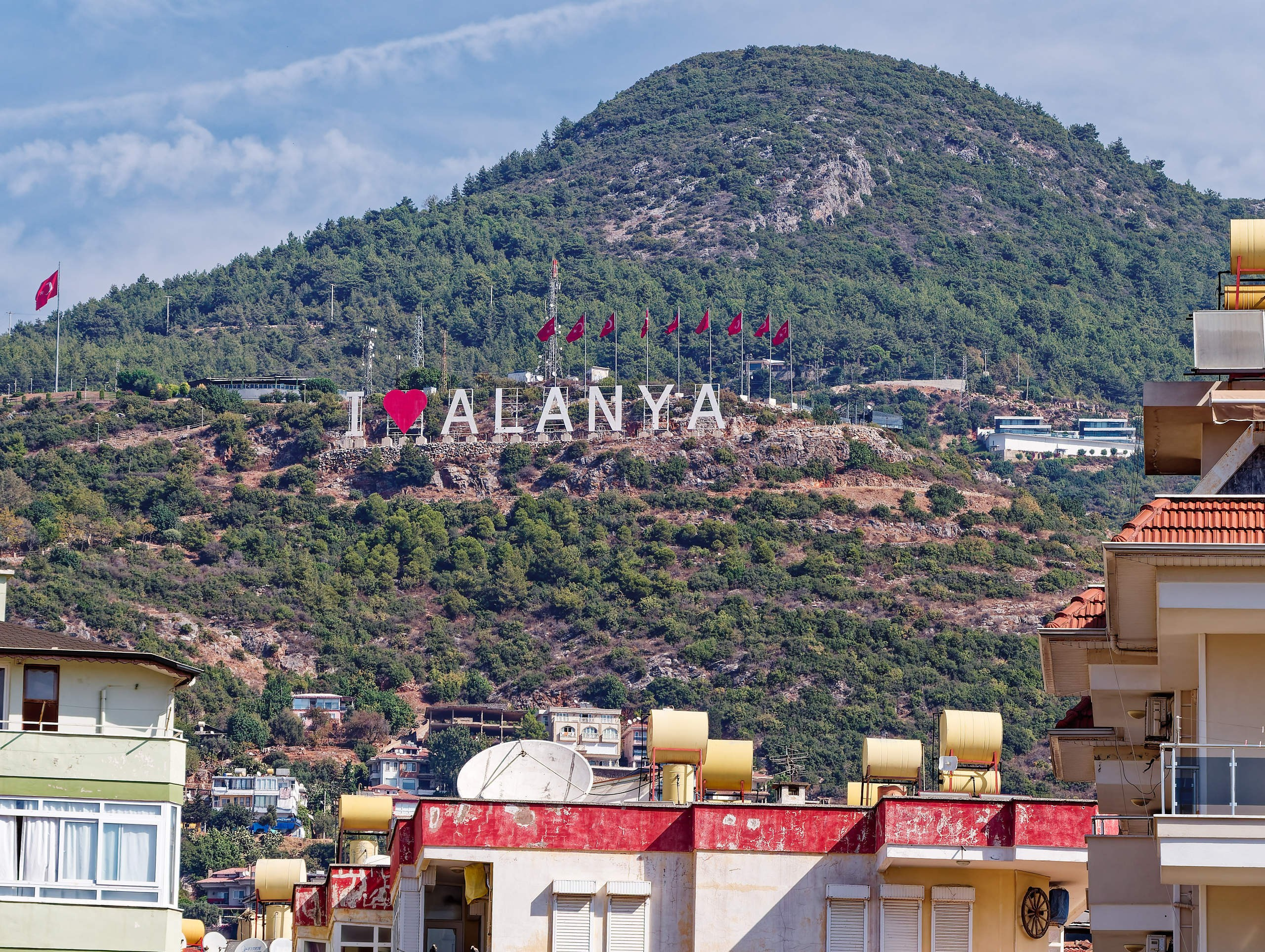 Алания 2025, город, стрит-фото. Избранные фотографии