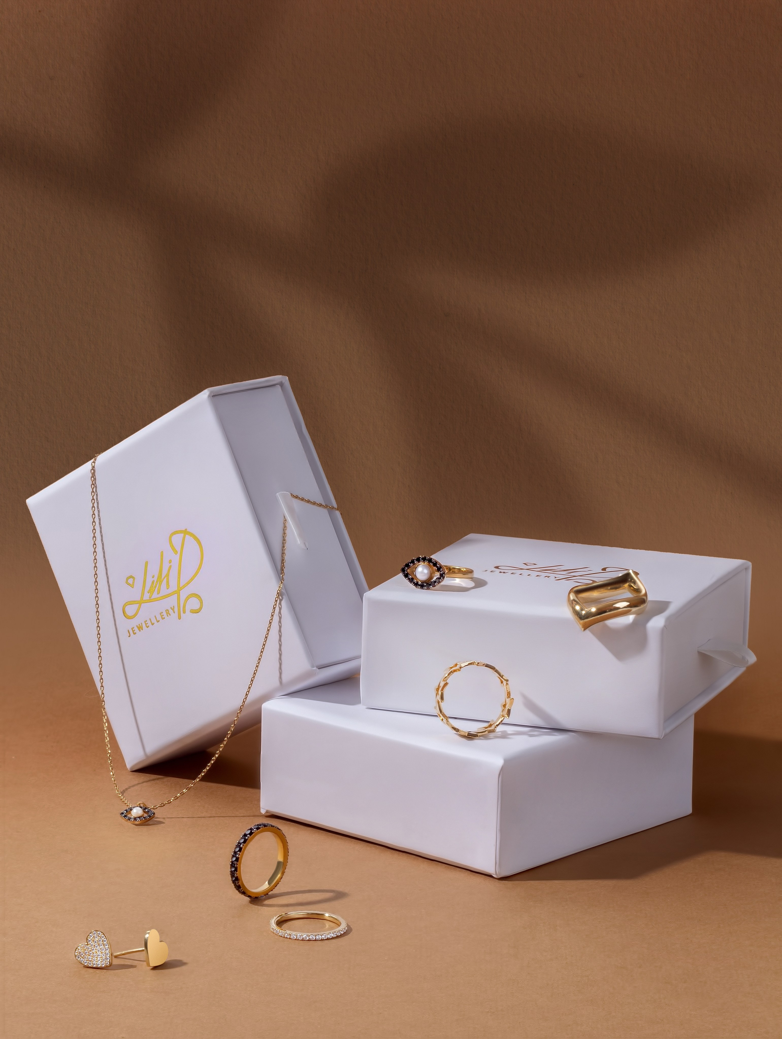 Ретушь фотографий колец и часов | Студия SVITHART