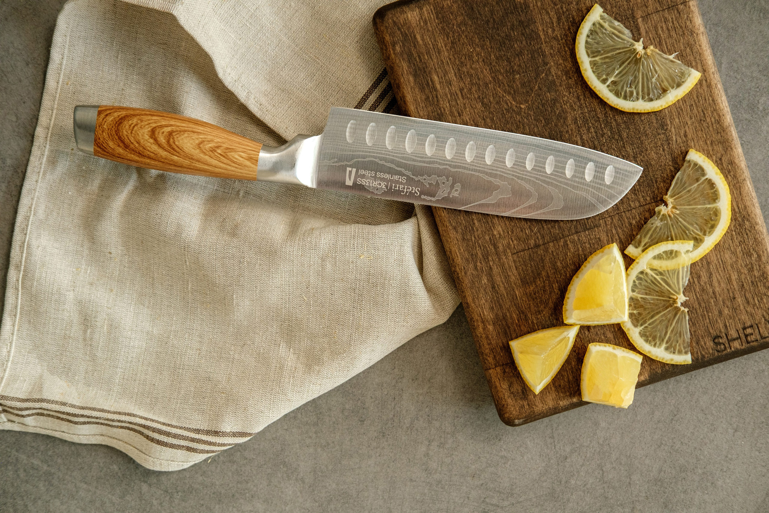 Подготовка к съемке кухонных ножей в СПб. Фотосессия для маркетплейсов