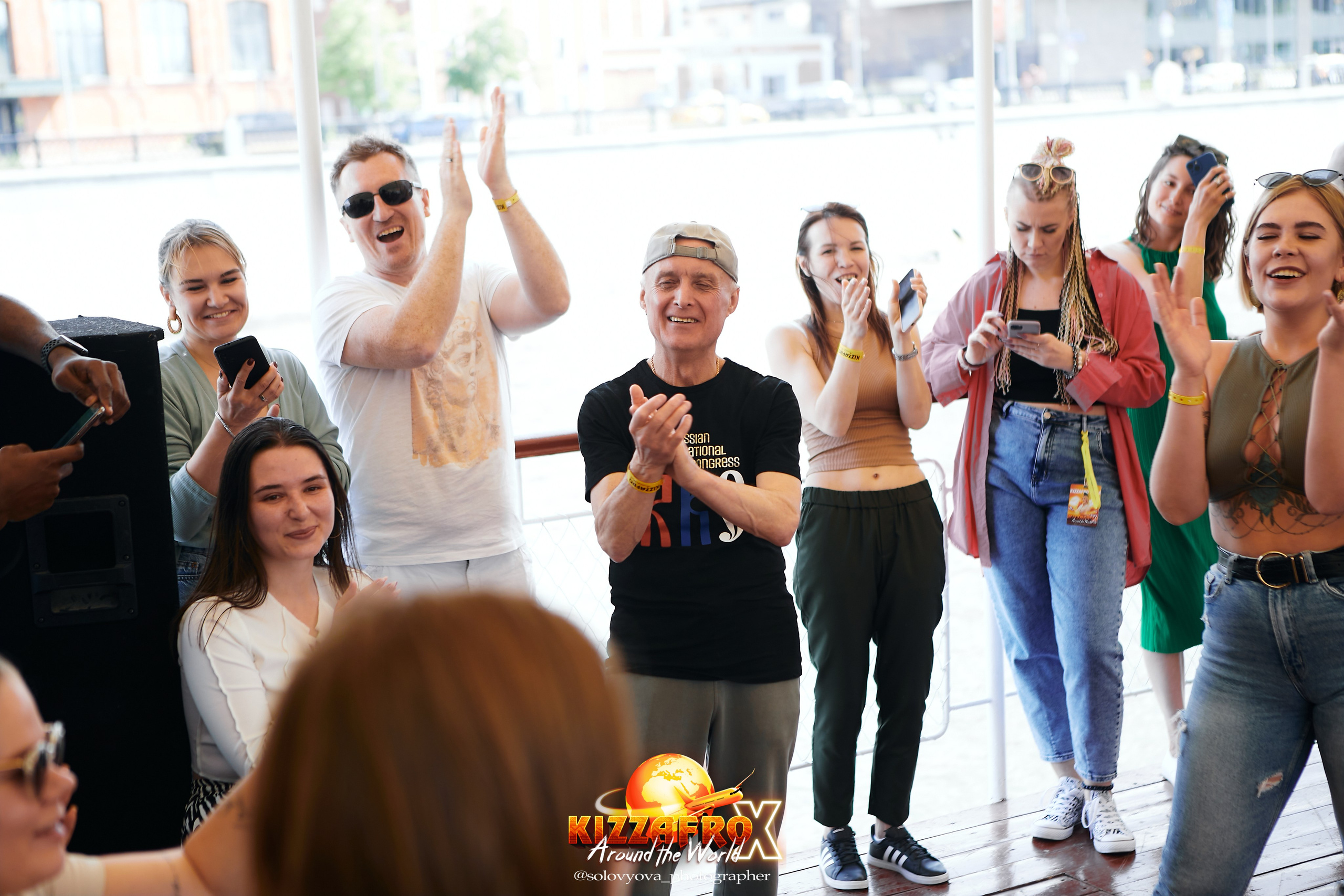 Boat party. Свадебный фотограф