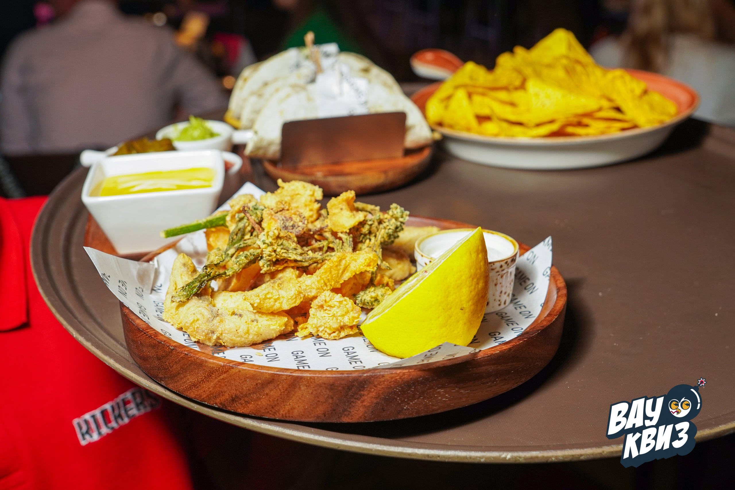 WOW QUIZ DUBAI. Фото | Видео Контент Мишель Ватаманюк