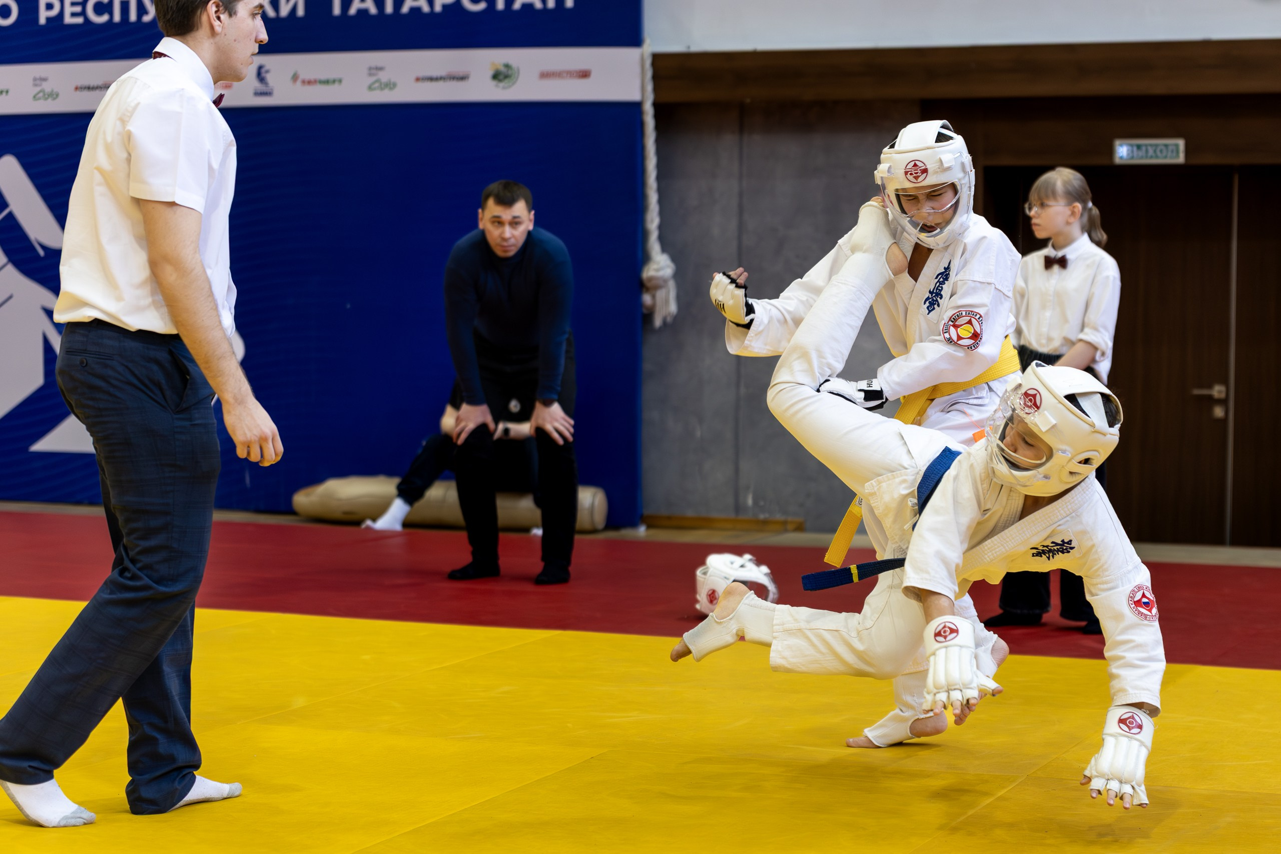 Карате кумите. Главная