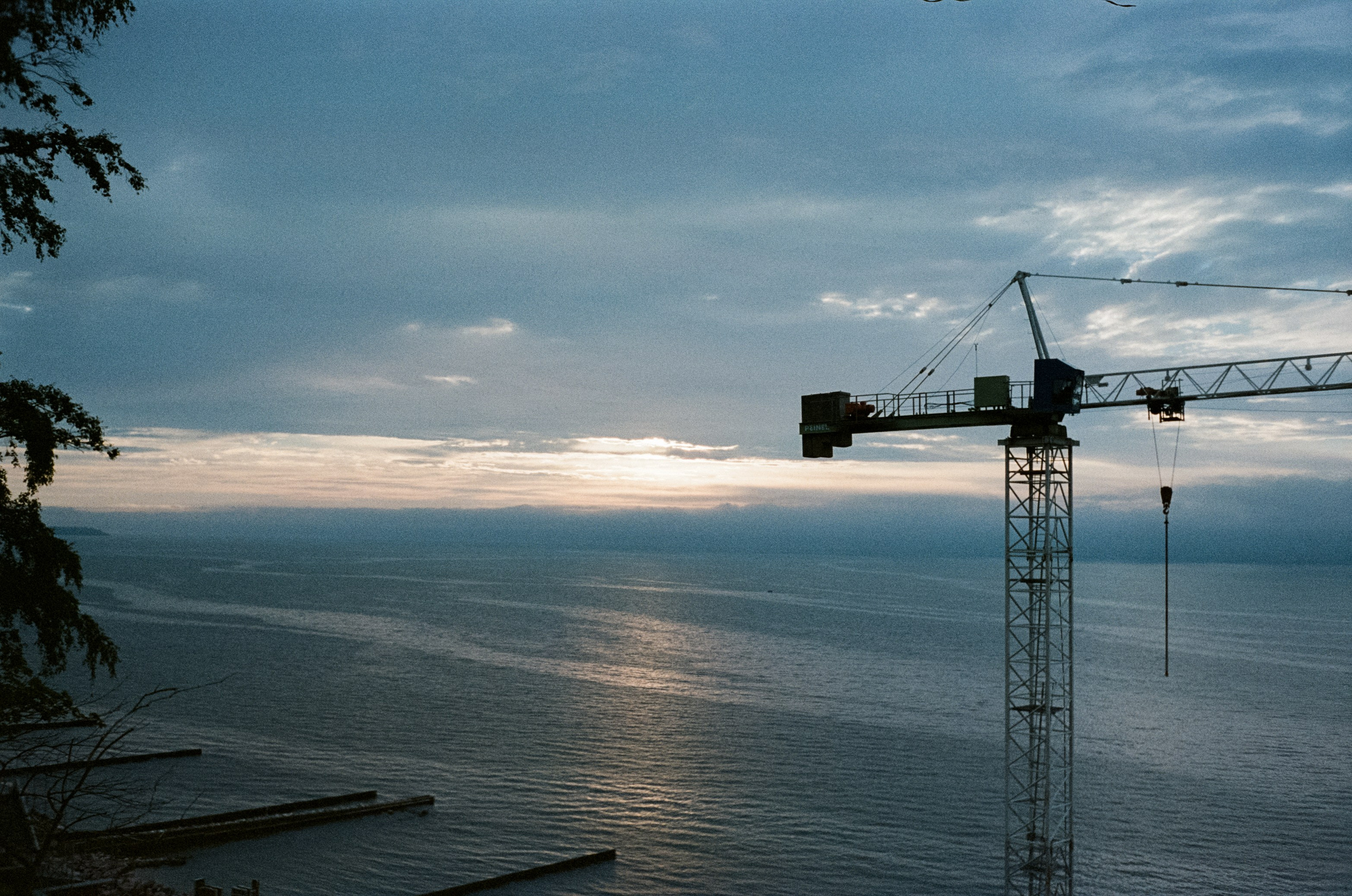 11 июля Светлогорск улочки / Minox 35 GT (2) / Kodak Portra 400 VC @ISO 100