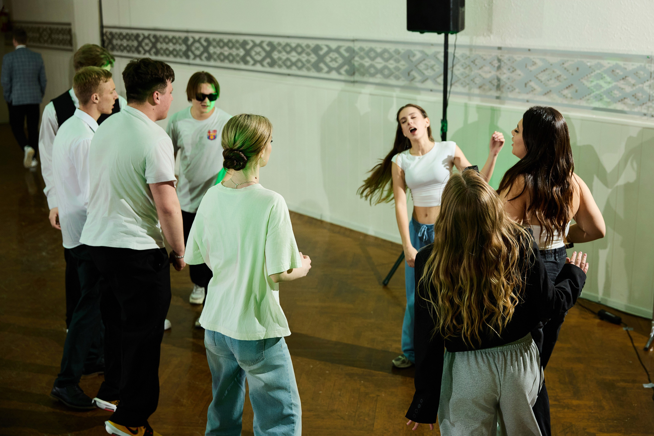 Выпускной 11 класс. Свадебная, репортажная фотосъемка и видеосъемка в Минске. Илья и Юлия Ширмановы. Фотограф | Видеограф | Минск