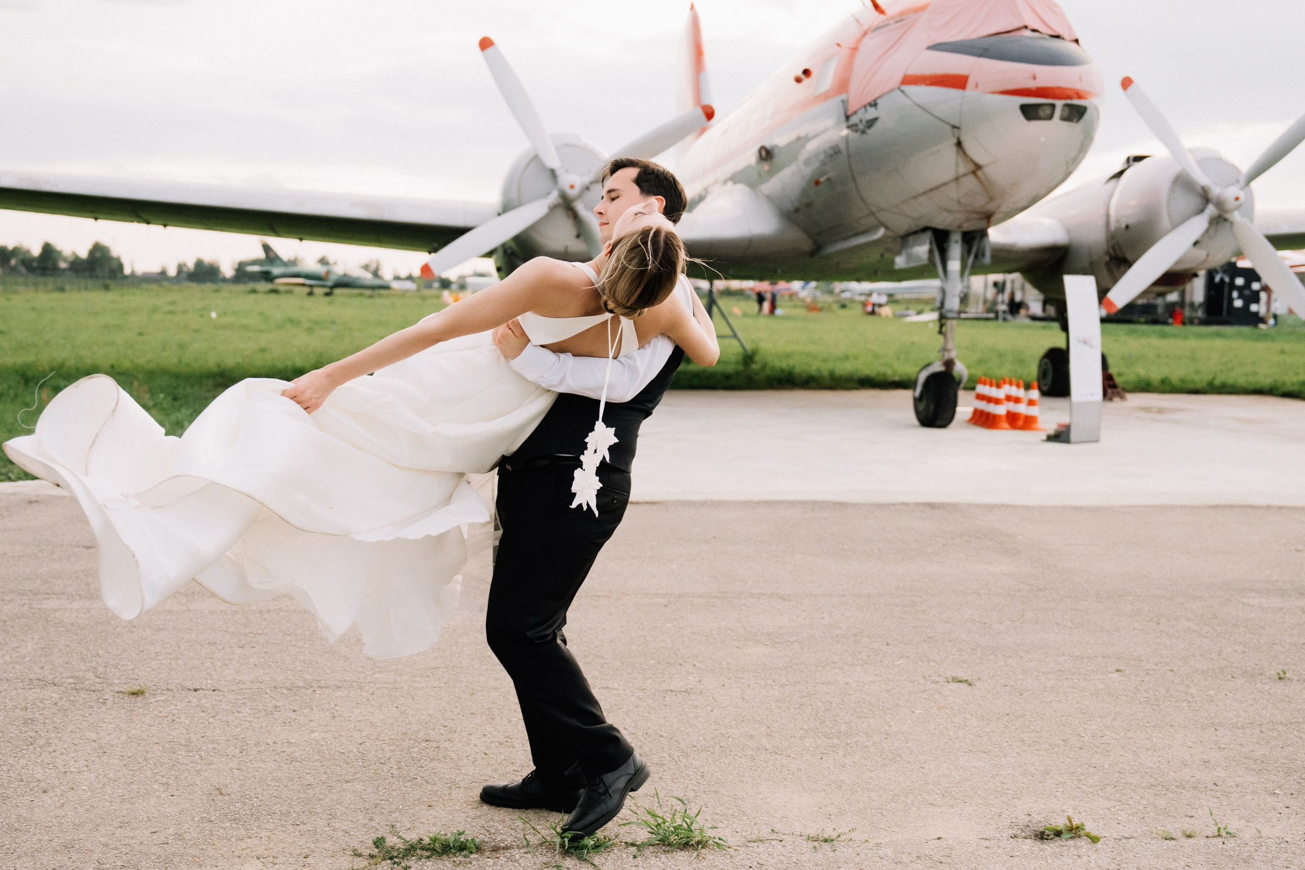 Стихия нипочём. Свадебный фотограф в Калуге Алексей Климов