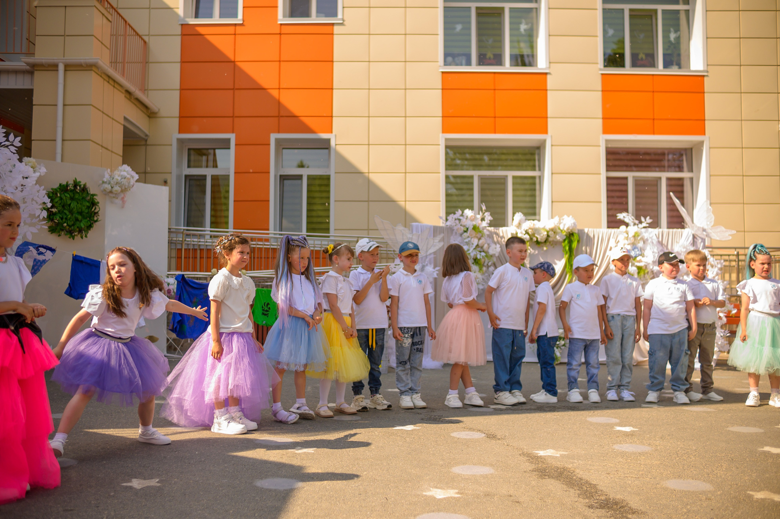 Репортаж выпускного группа «Фантазёры» 3 садик. Фотограф новорожденных, семейный детский в Тюмени Татьяна Морозова