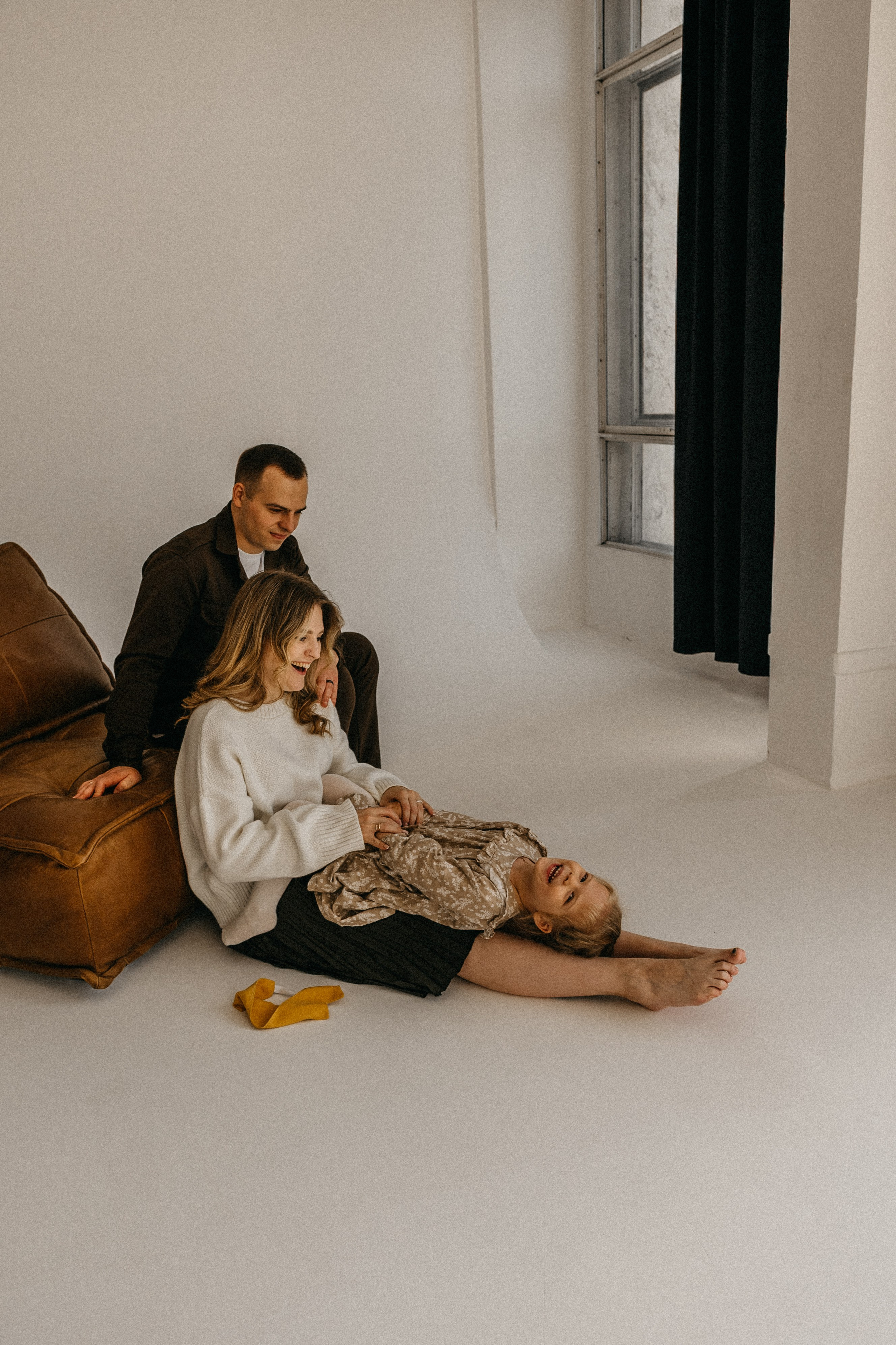 Евгения, Василиса и Михаил. Гаврилова Настя семейный фотограф lifestyle в Москве