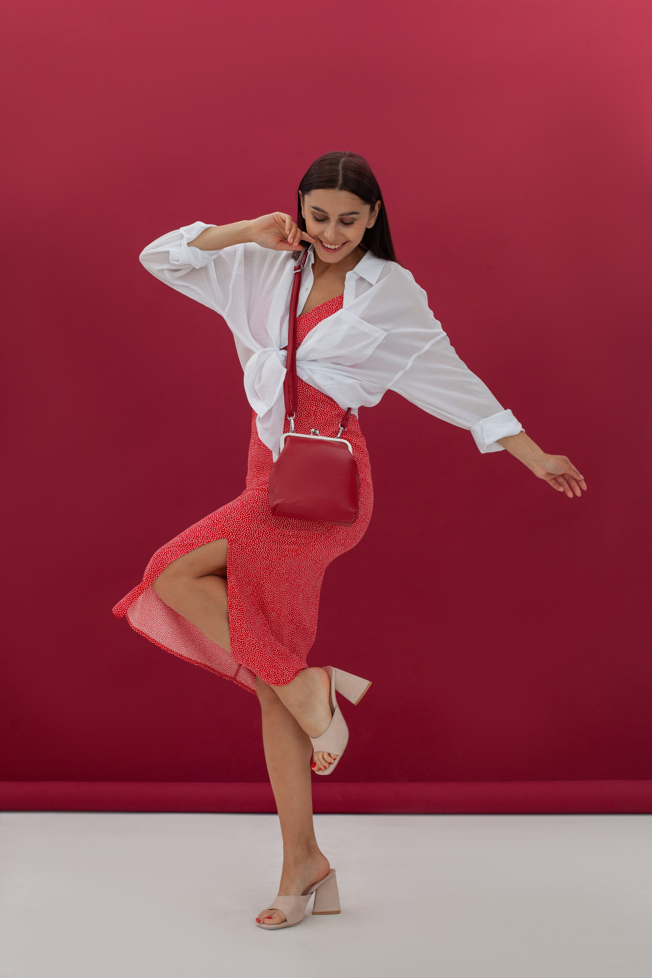 Анна Экскл. Фото и видео продакшн в Москве — съемка для брендов и маркетплейсов