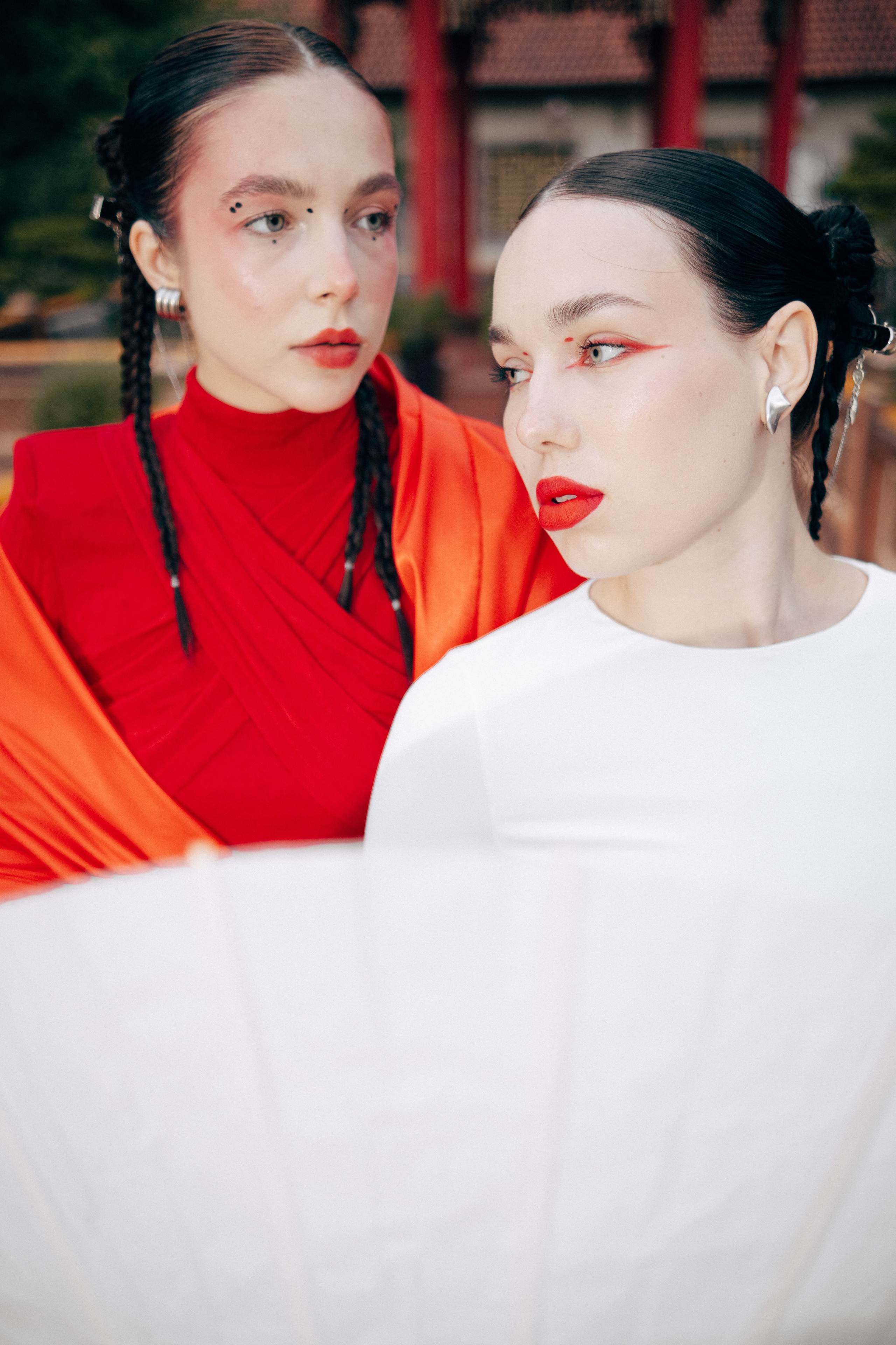 Валерия и Анна. Da nang Photographer Sergey Zelēnkin