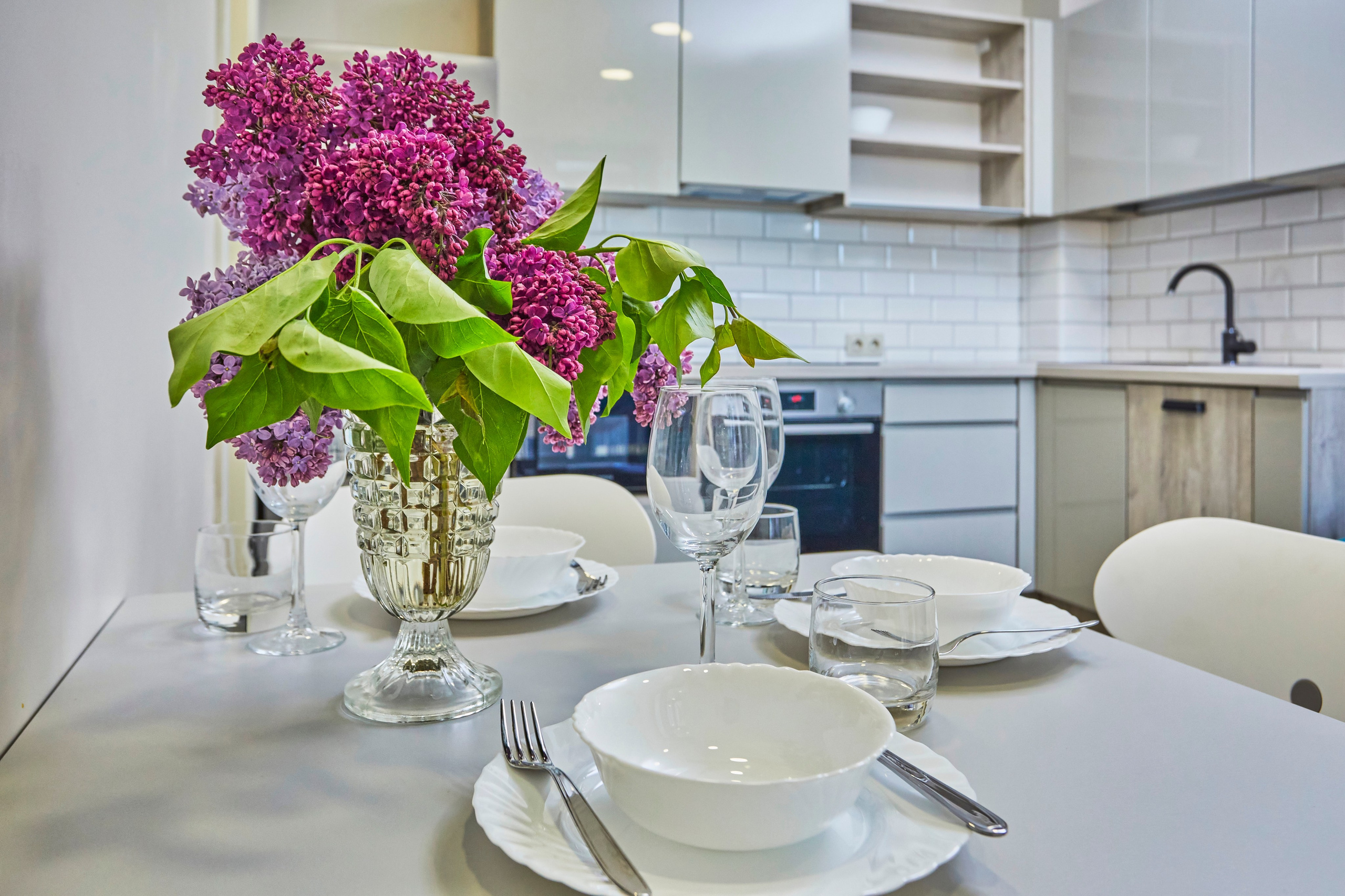 фотосъемка интерьеров гостиницпрофессиональный фотограф отелейпродающие фото для яндекса островок Островок, Суточно.ру, Твил, Отелло, Яндекс.Путешествия, Travelata , Hotellook фотограф для отеляинтерьерная съемка номеровфотосъемка апартаментоврекламное фото гостиниц