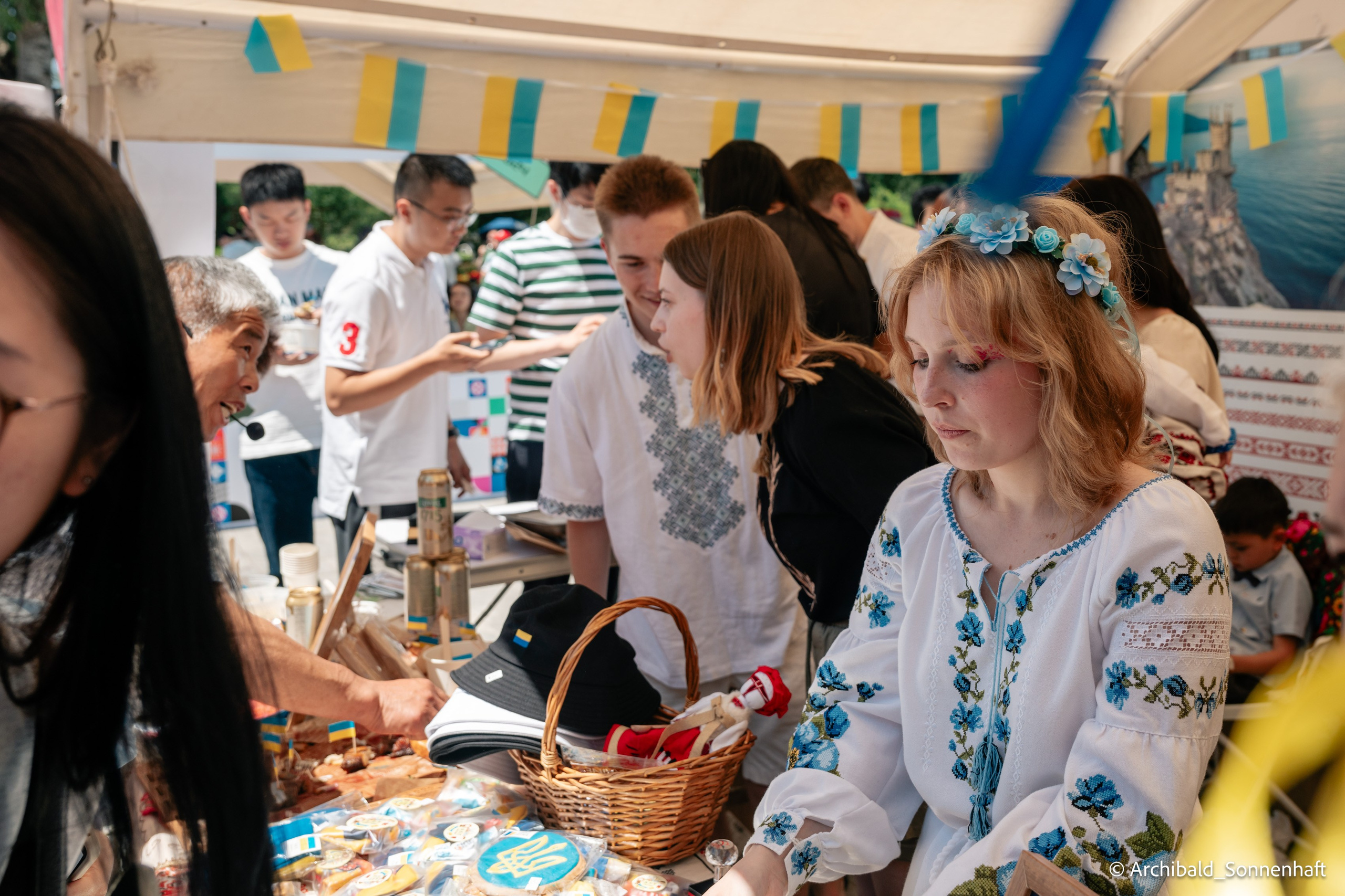 TJU Cultural Festival. Photographer in Guangzhou, China. Archibald Sonnenhaft