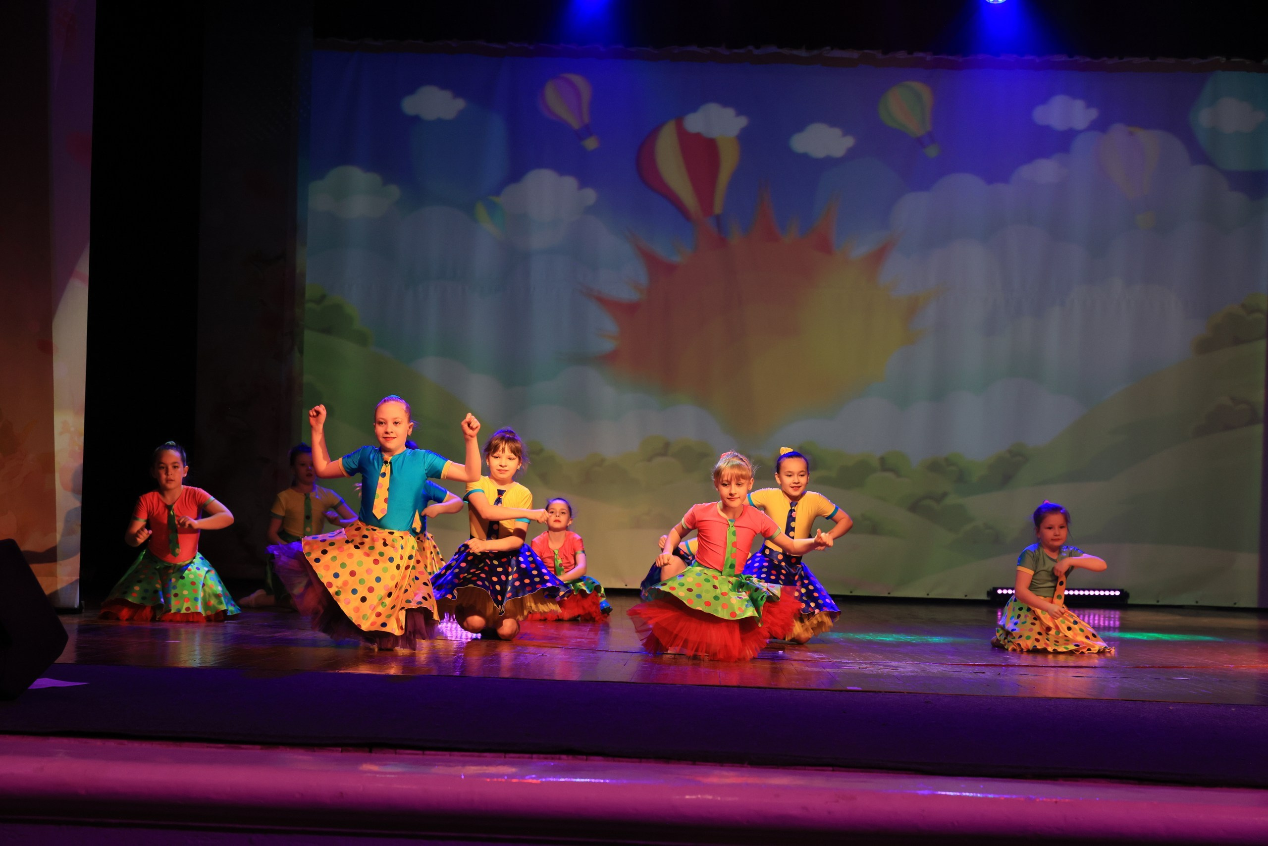 Концерт к 8 Марта в ДК «Металлург» г. Тула. Фотограф в Туле Крупский АнДРей. Фотостудия «КАДР71» в Туле