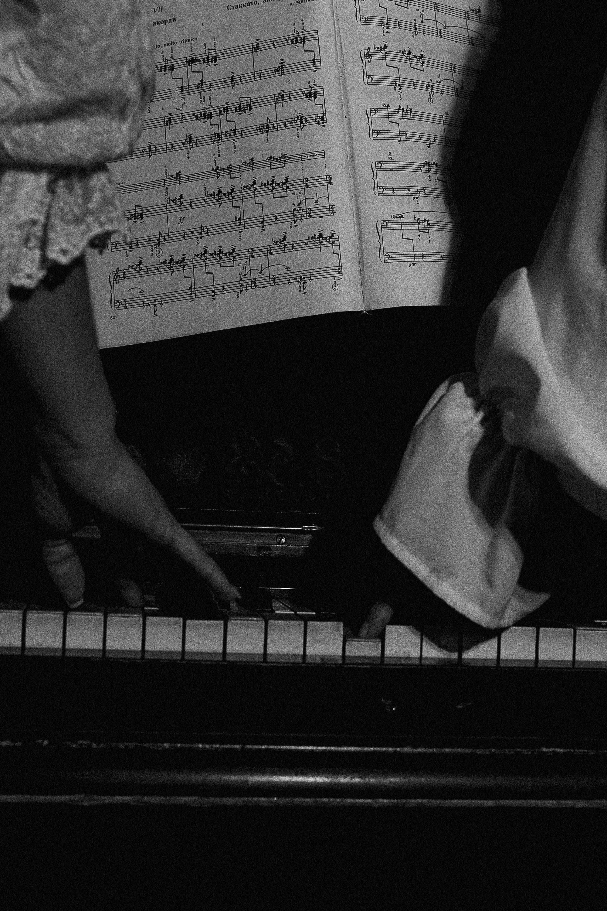 Свадебная фотосессия в фотостудии Птичка. Свадебный и семейный фотограф Виолетта Сидельникова. Краснодар, Россия, Беларусь, Европа