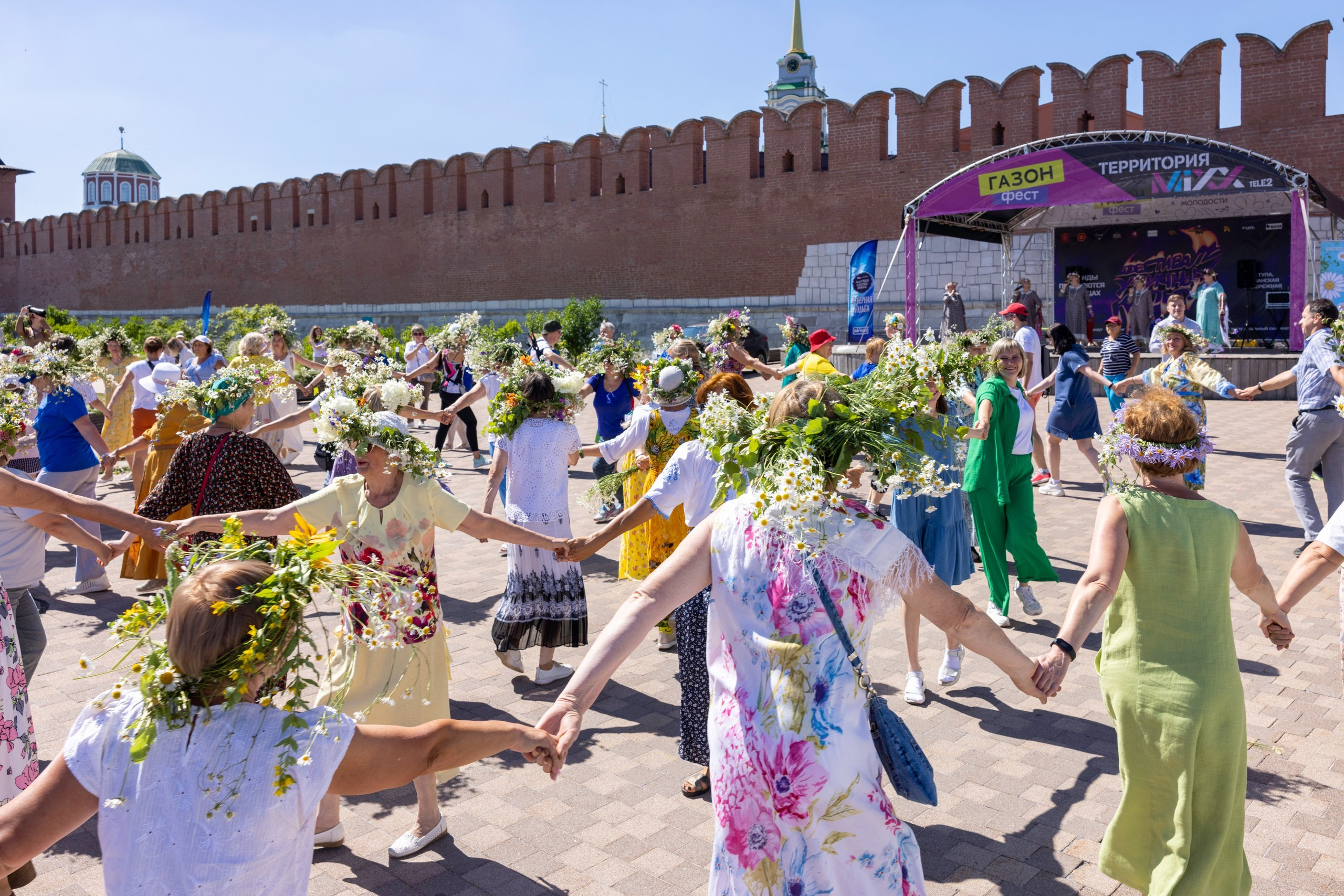 Фестиваль «Ромашковый хоровод». Северная ходьба. Фотограф в Туле Крупский АнДРей. Фотостудия «КАДР71» в Туле