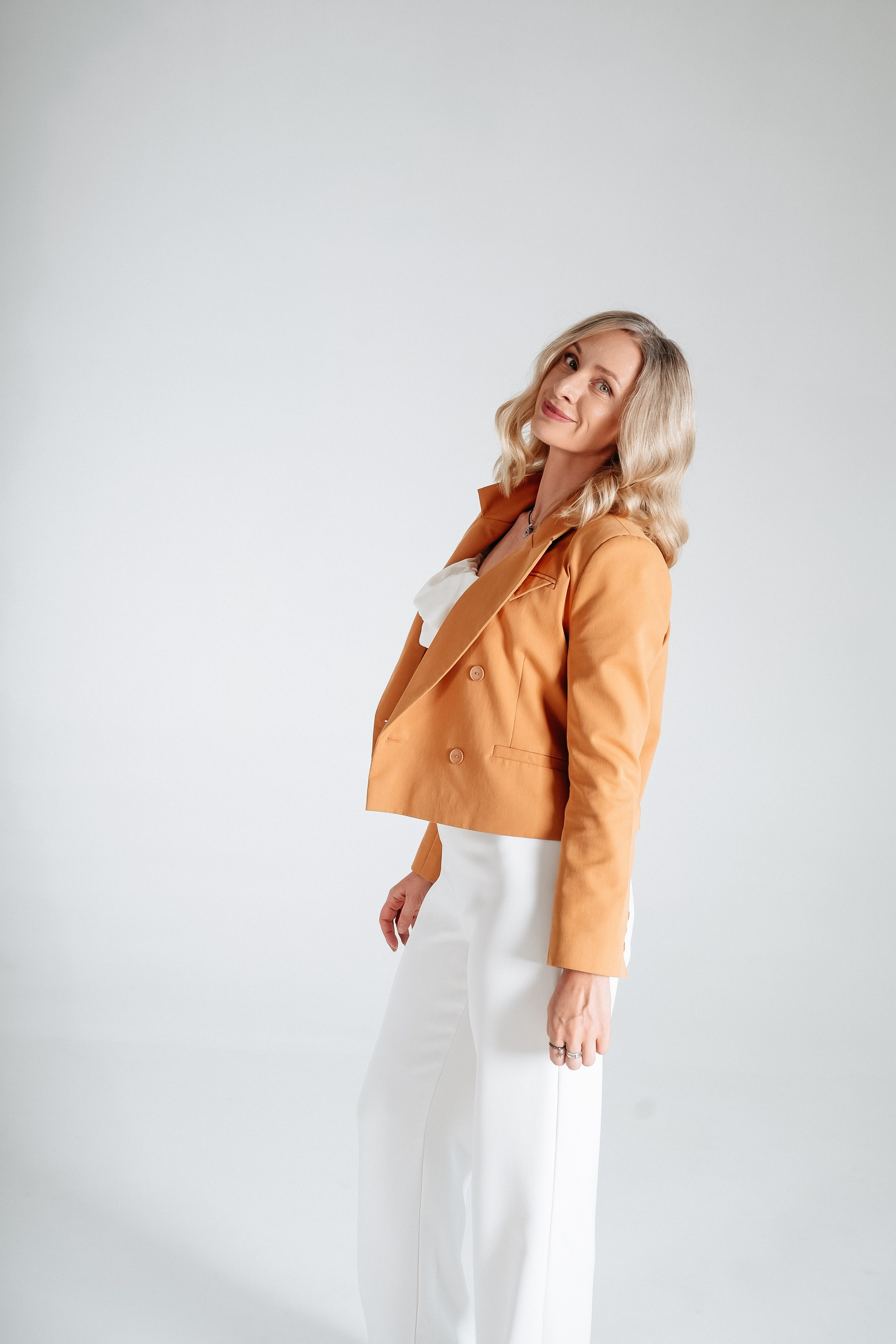 Василина Икона Сибири «8. Женский и мужской портрет, детский и семейный, контент и предметная съёмка