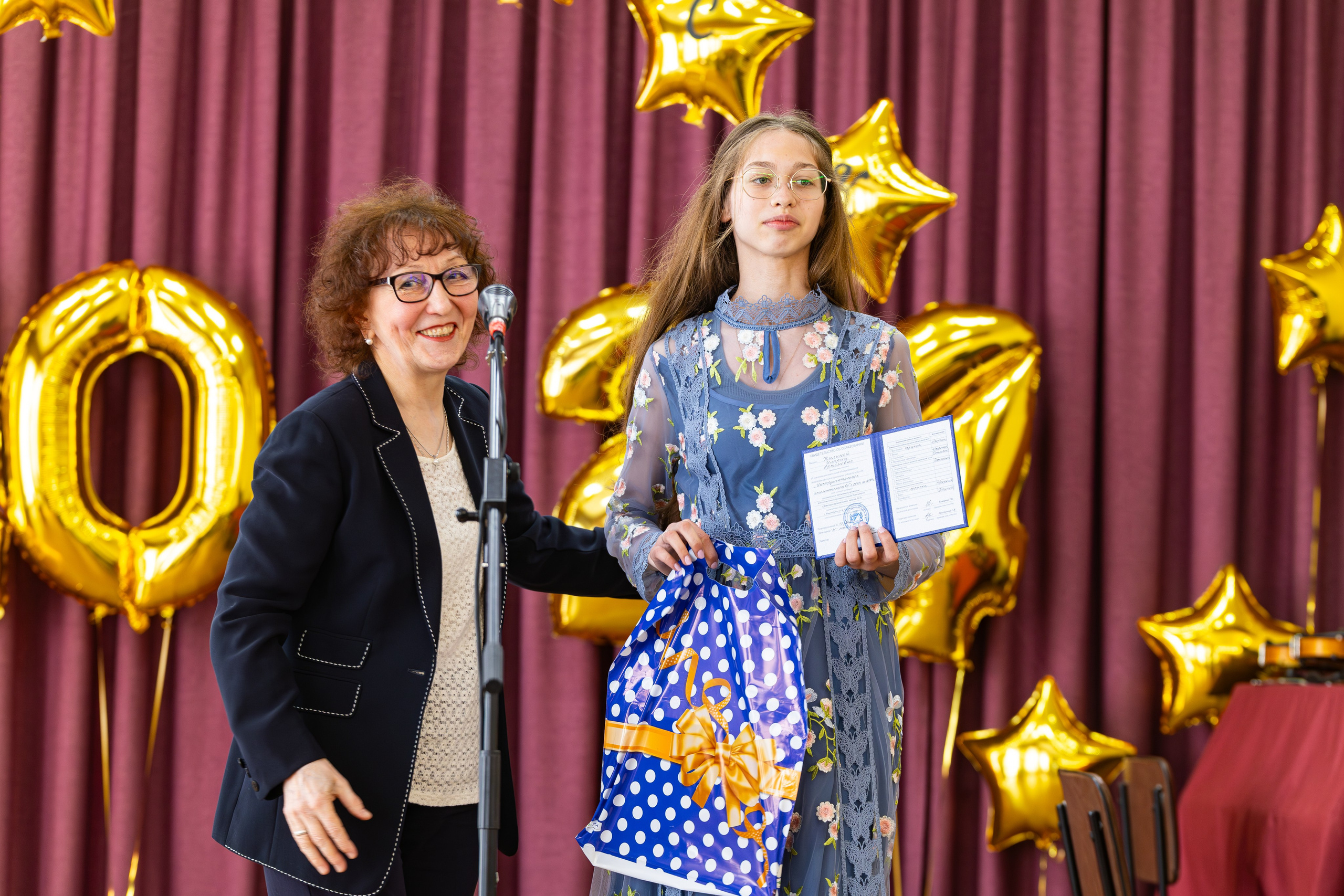 Выпускной музыкальная школа № 8. Фотограф Александр Поздняков  Новосибирск