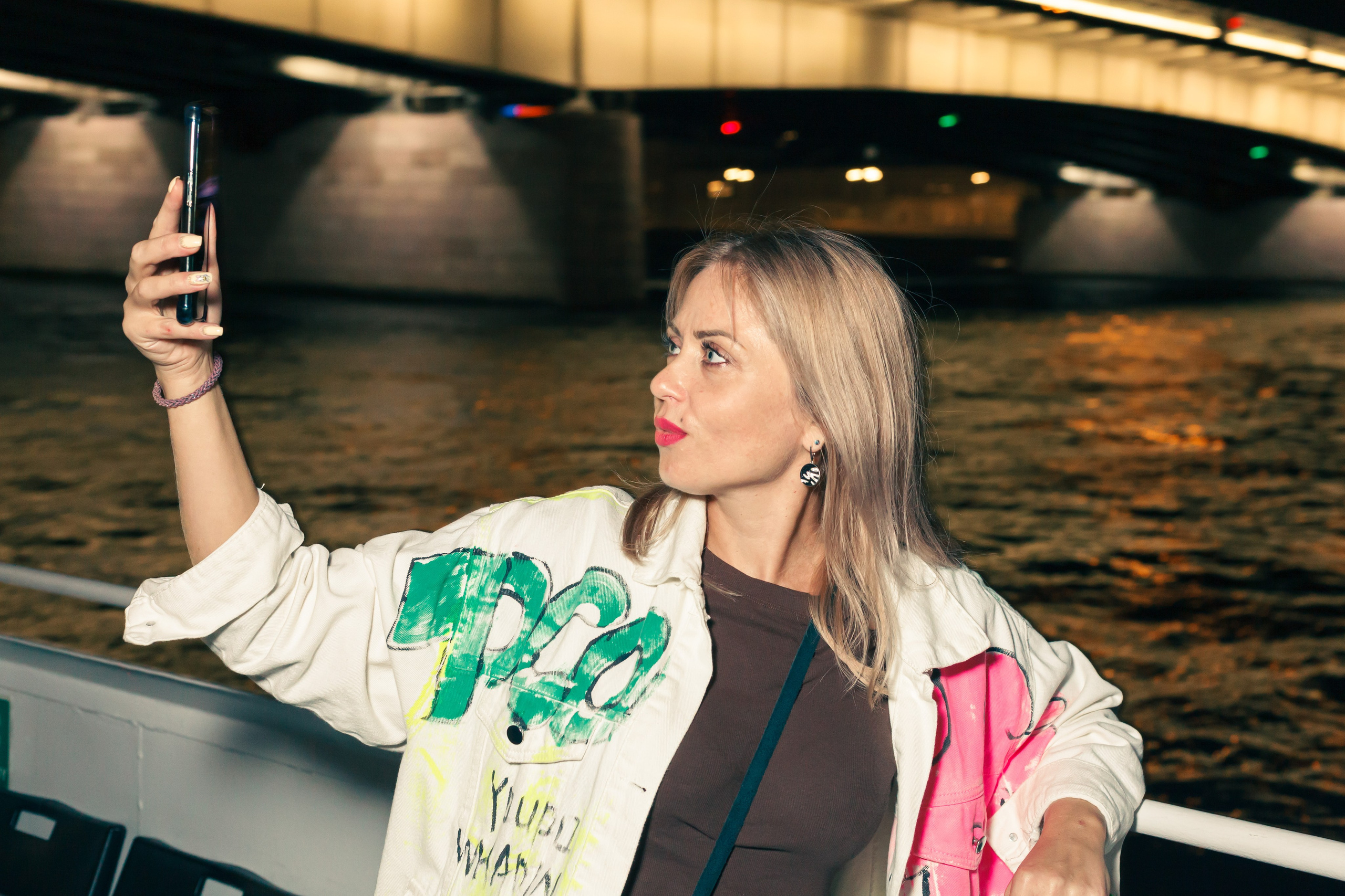 Ночной теплоход. Фотограф в Санкт — Петербурге Валерий Гаухман