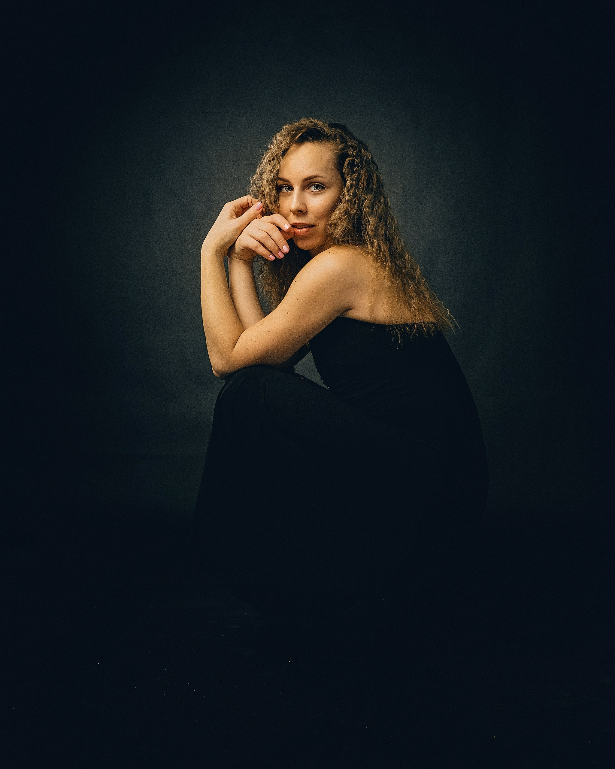 #05 female studio portrait. Professional photoartist in St. Petersburg (wedding, reportage, portrait, model book, love story) Alexander Shvedov