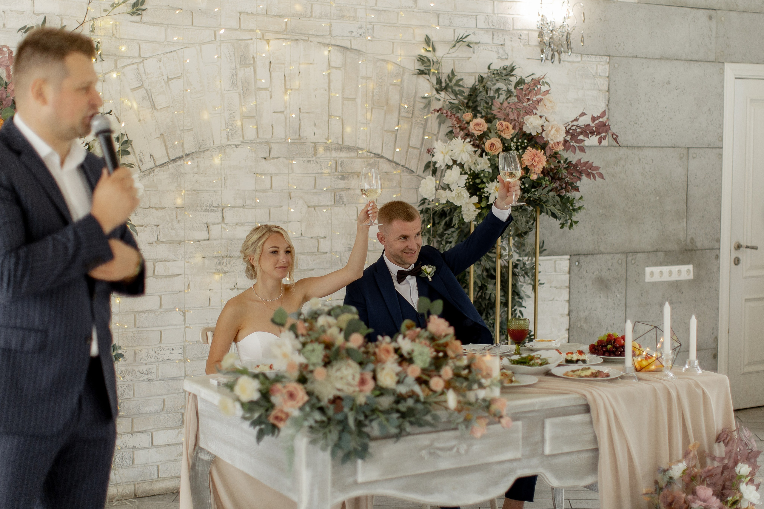 Один зонт, два сердца. Свадебный фотограф — Ефимов Сергей