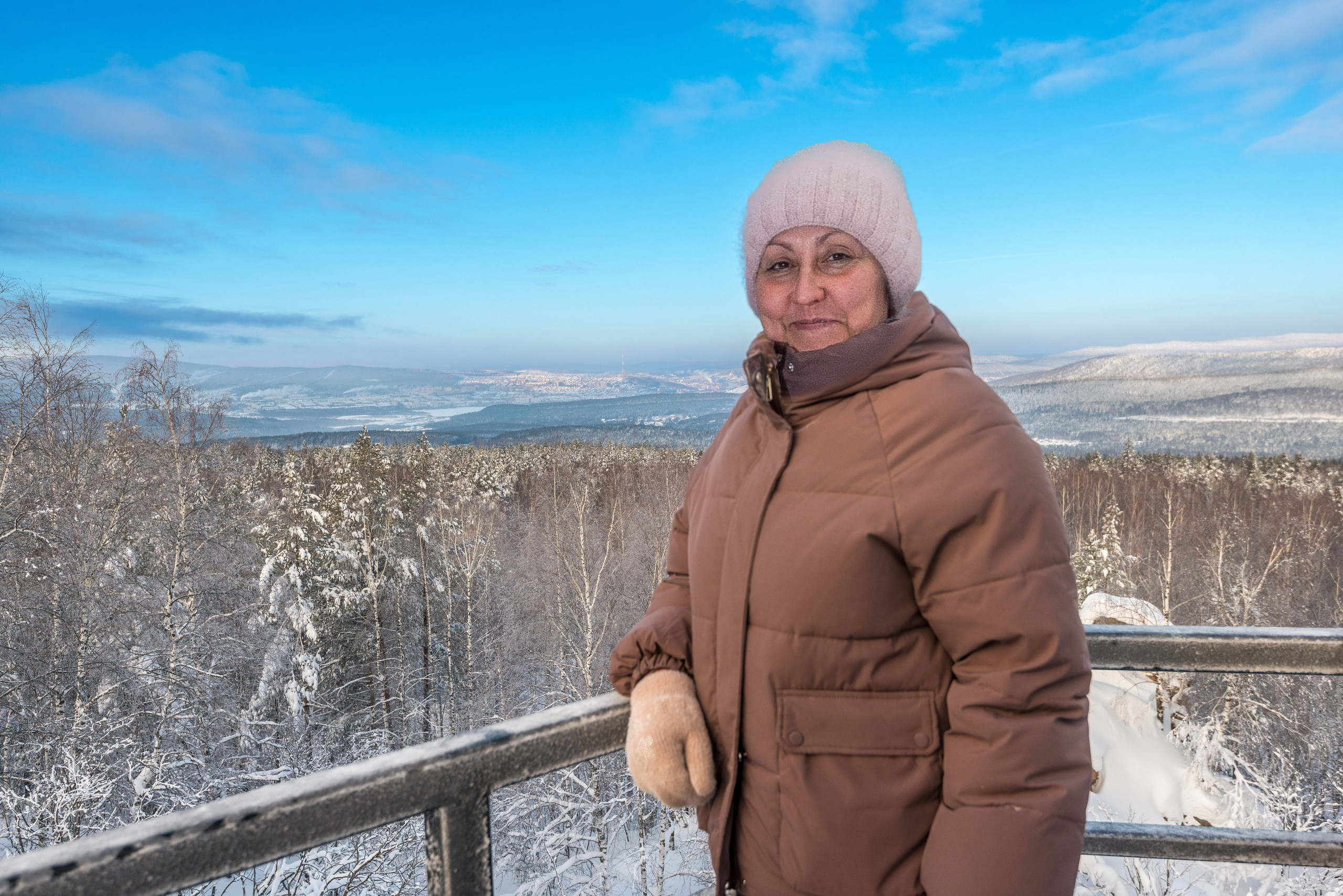 Таганай Семибратка, Парк Бажова, ледяной фонтан 06.01.2024. Свадебный фотограф на Урале Виктор Соколов