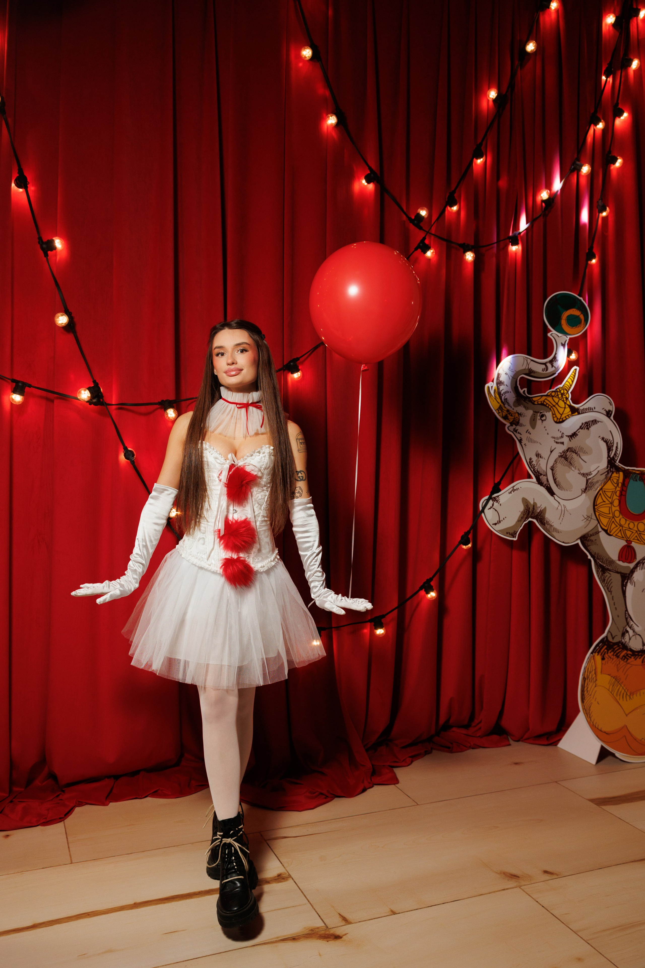 Корпоратив в стиле «Цирк». Репортажный фотограф Ольга Кочетова в Москве