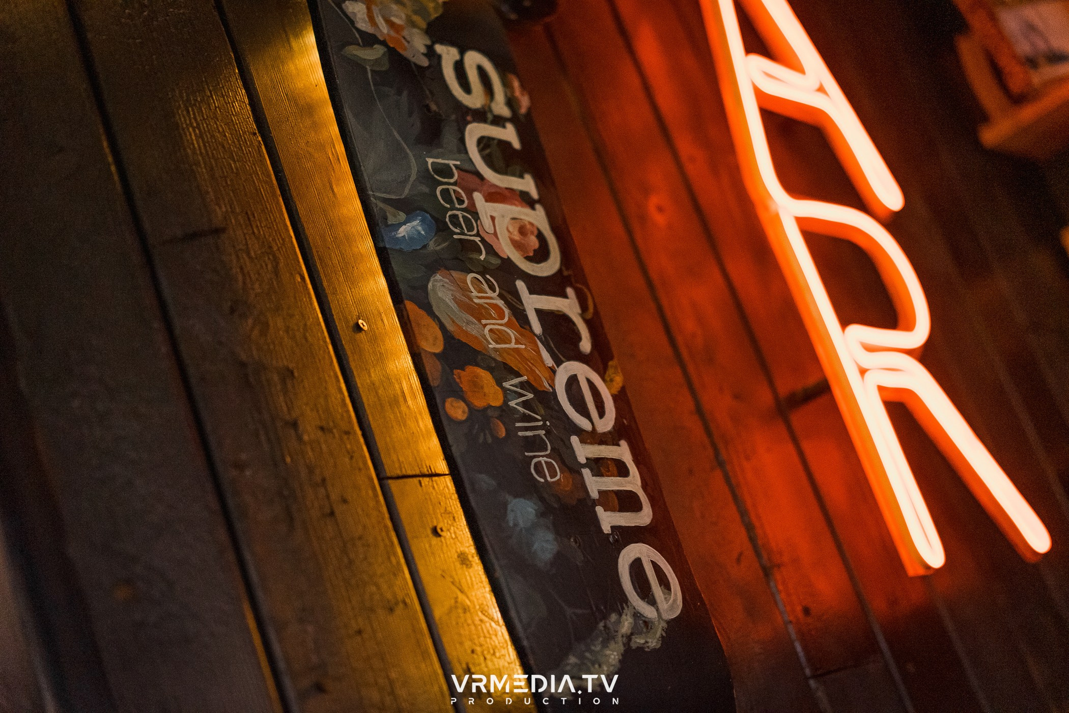 Art Talk с Настоящим Квартирником в баре «Supreme»