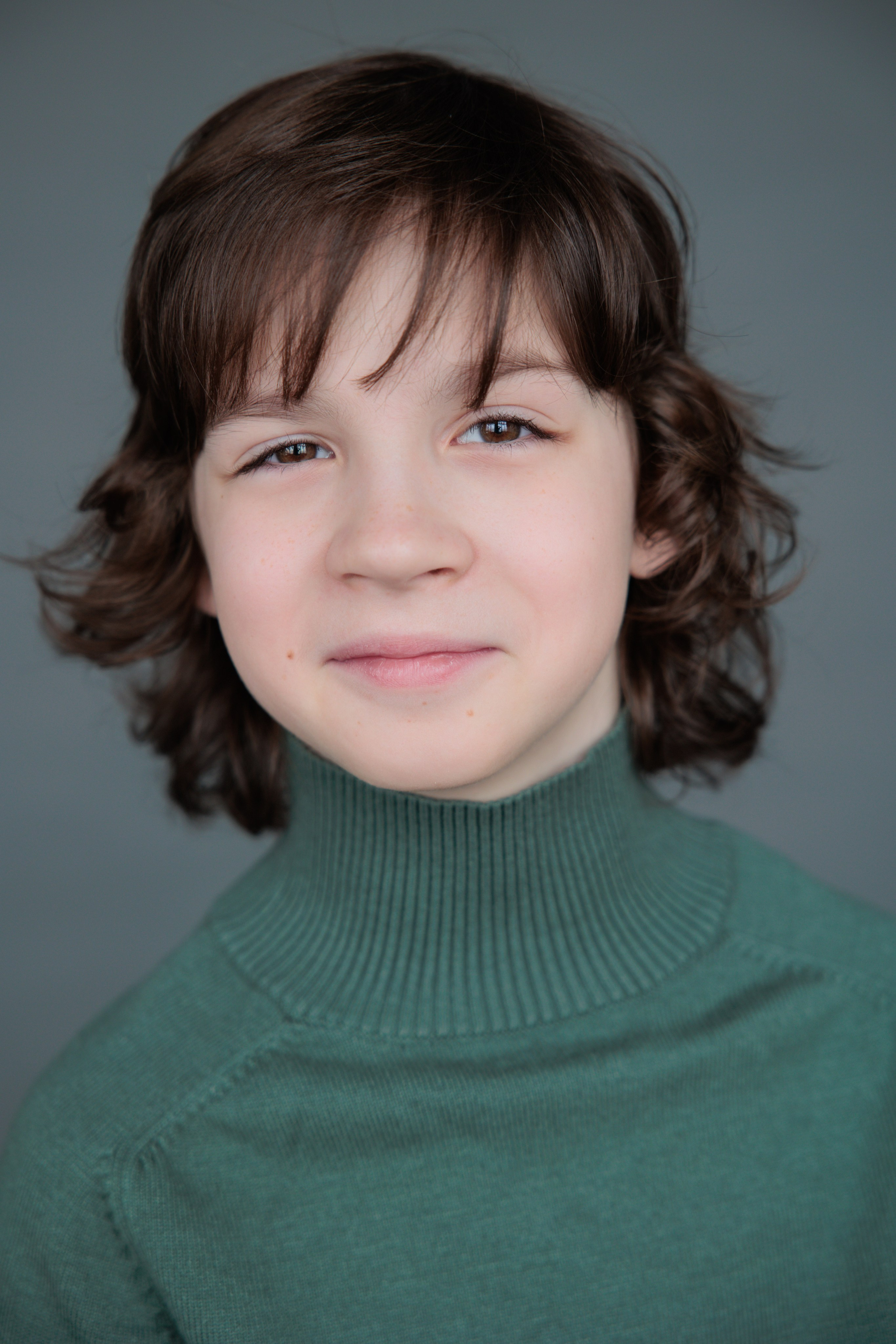 САША. Я фотограф из Москвы к Вашим услугам