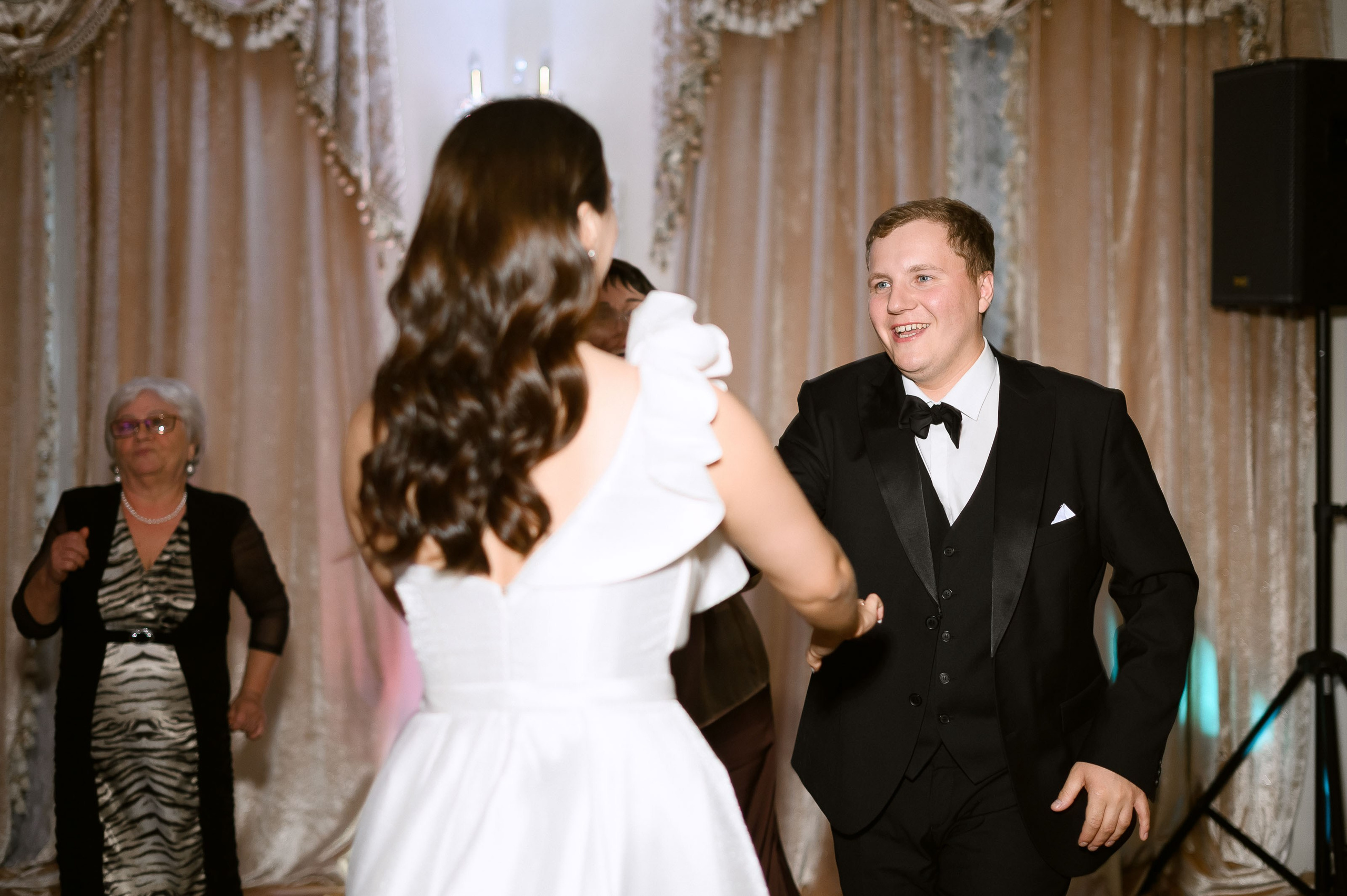 В интерьерах Green House. Евгений Нисковских — свадебный и репортажный фотограф в Тюмени