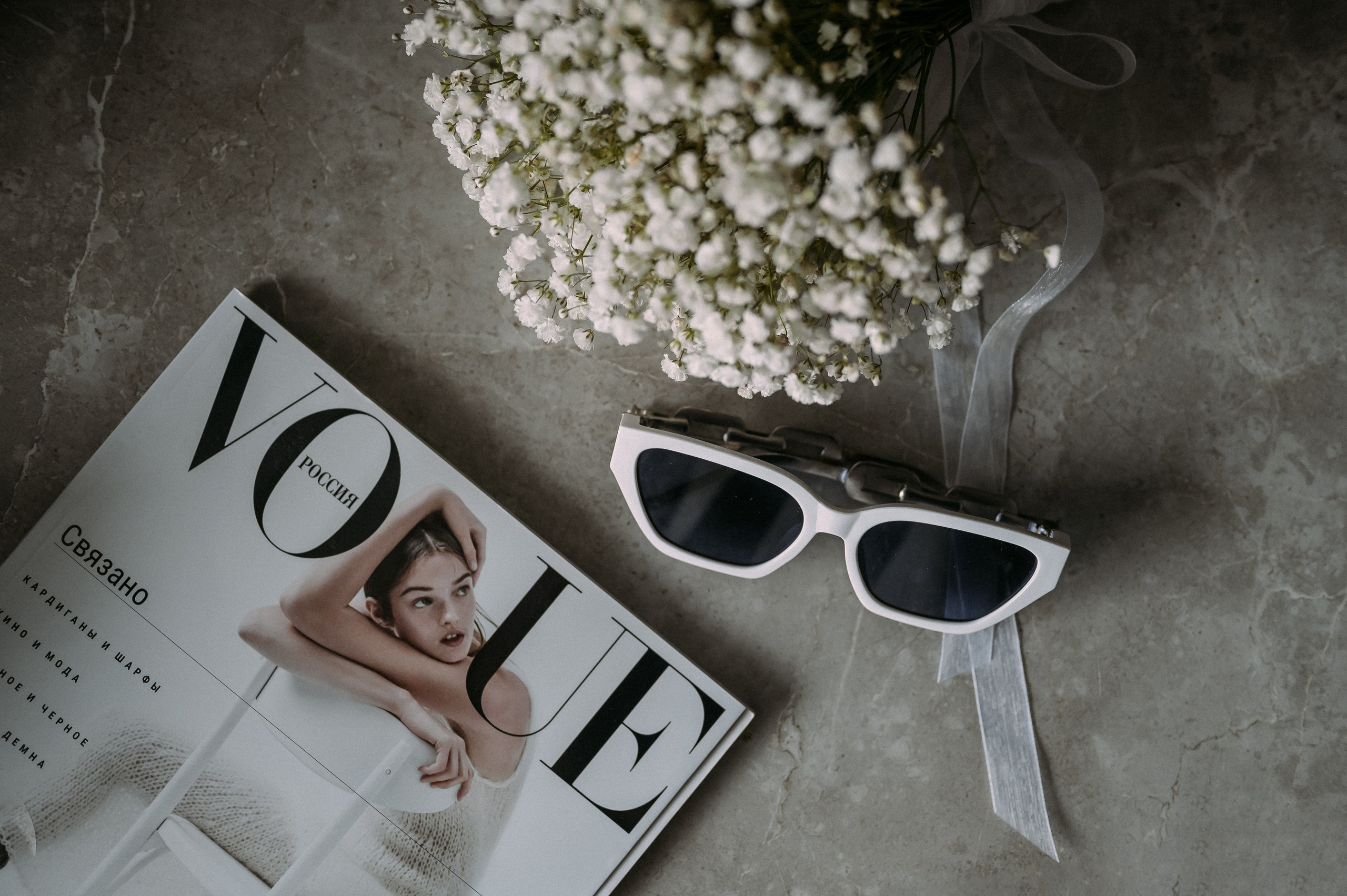 Свадебное утро и прогулка красивой яркой пары. Свадебный и семейный фотограф в Симферополе Дарья Маркова