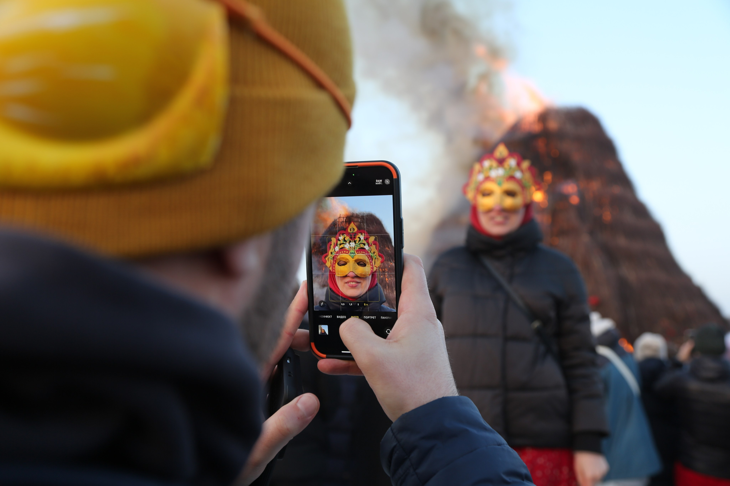 Масленица в Никола-Ленивце. Репортажный фотограф в Москве Зуйко Оксана