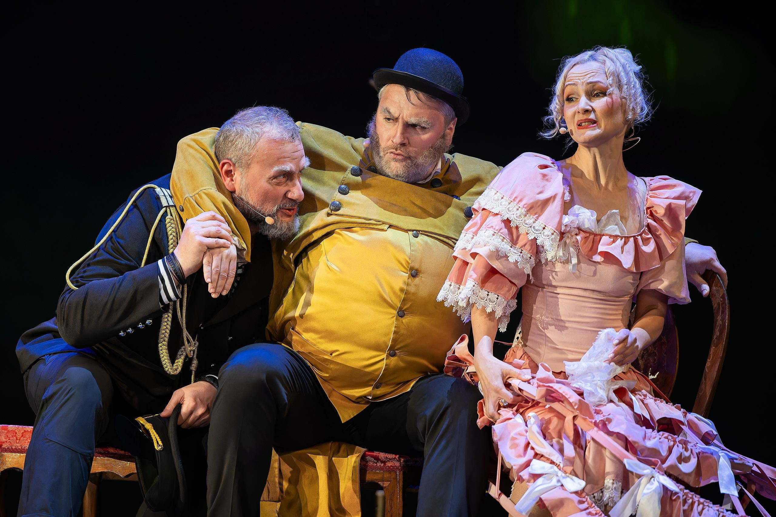 Благотворительный спектакль «Женитьба» на сцене театра имени Пушкина. Другой Павел Поцелуев. Фотограф в 2026 году