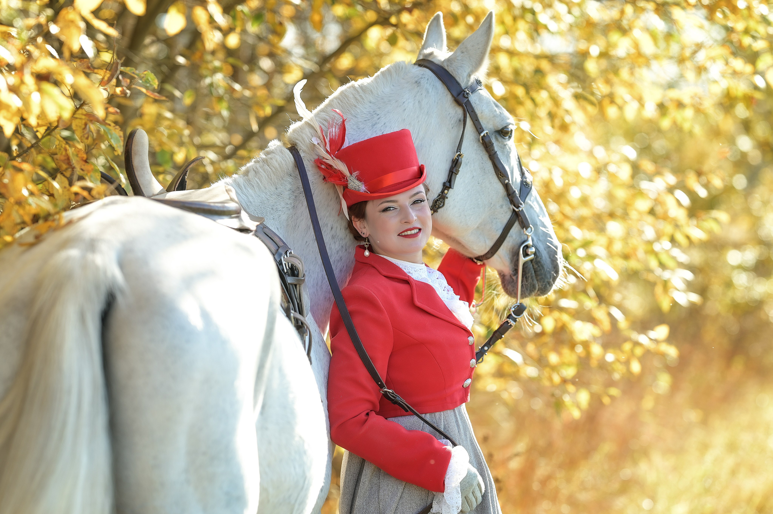 Дамская верховая езда. Фотограф Юлия Милосердова