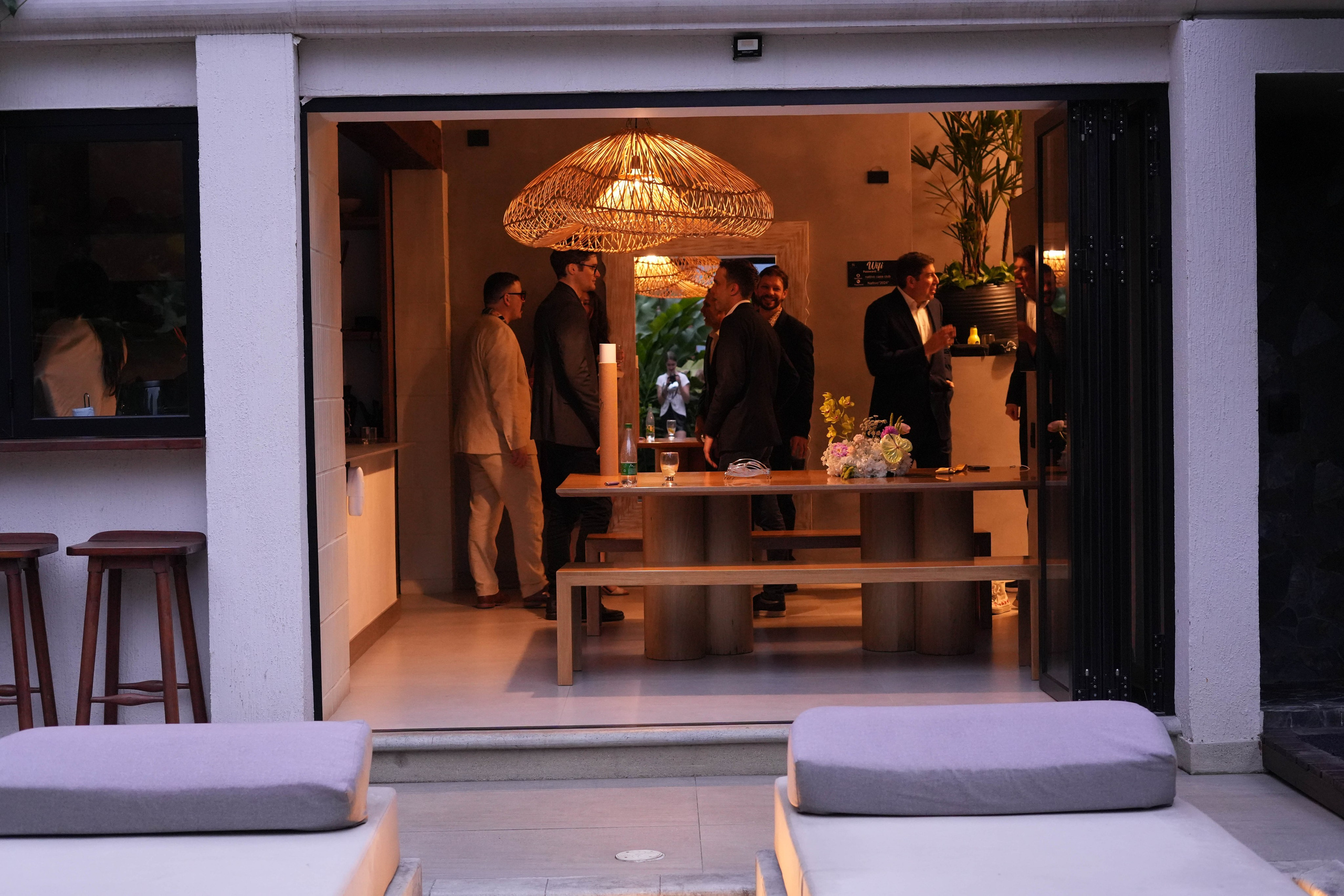 Olivia and Zack / 2 day. Wedding Photographer in Barcelona and Medellin