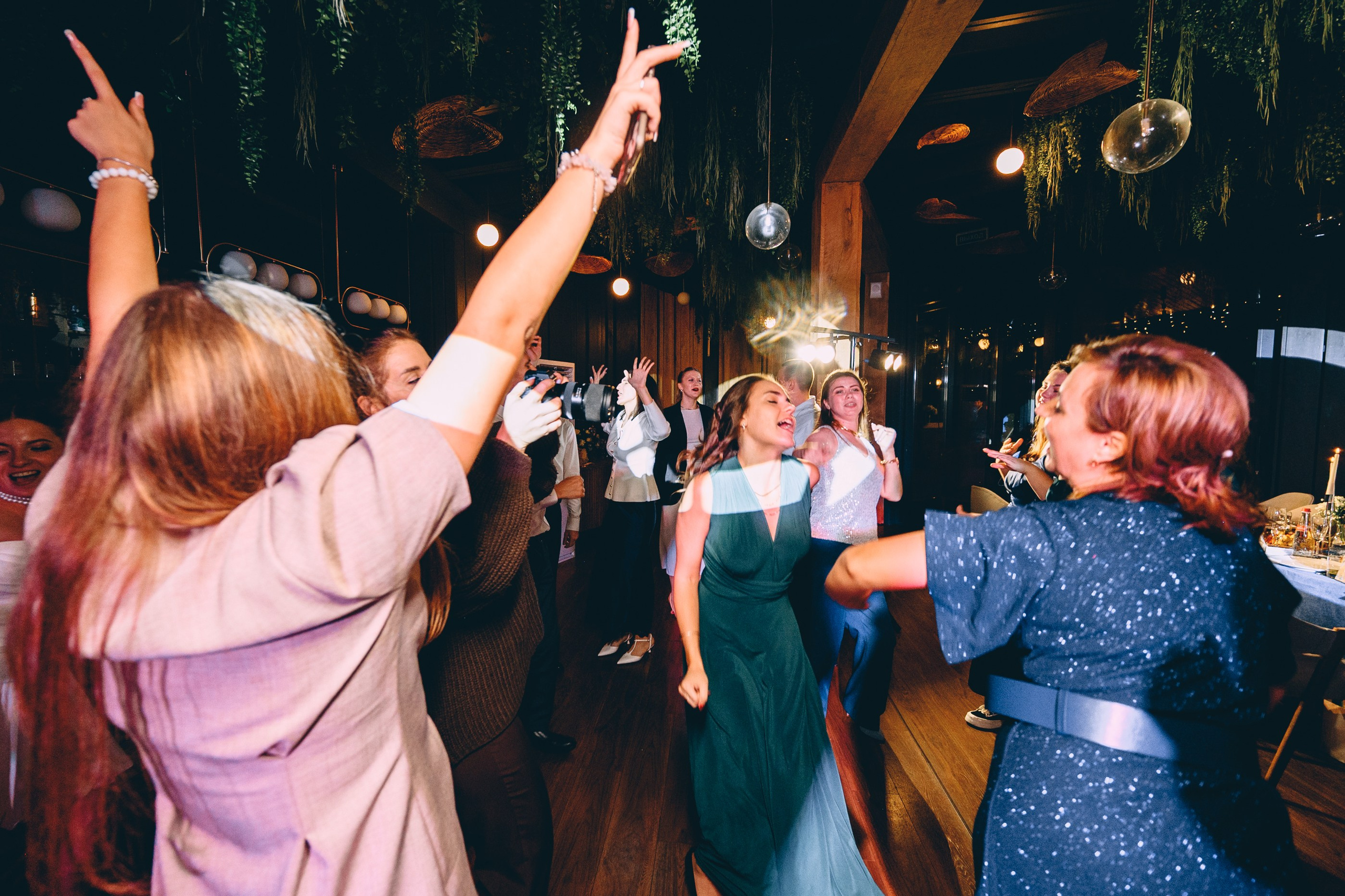 Глэмпинг Енот. Свадебный и семейный фотограф София Невская