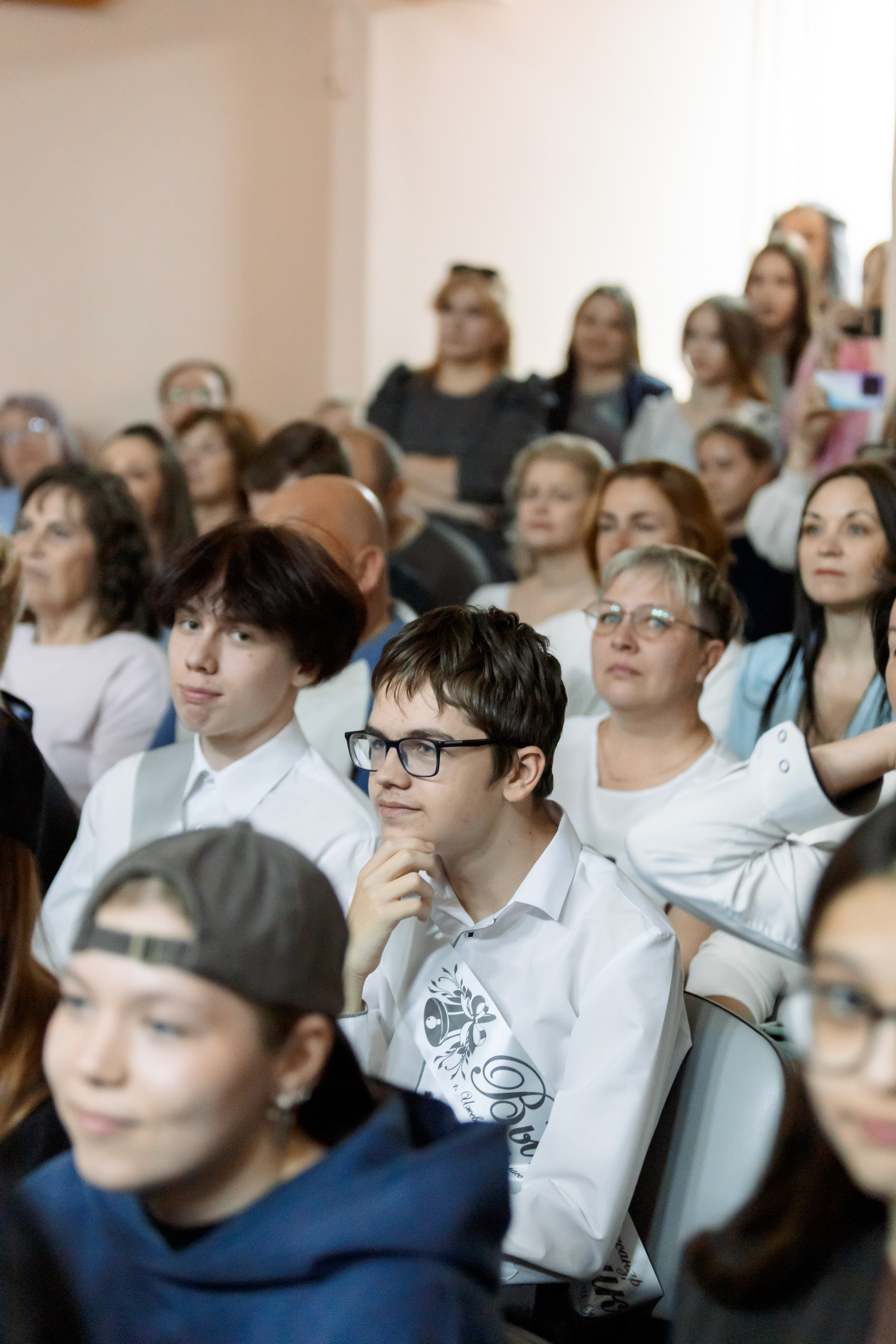 Выпускной шк 88 9-е кл. 24.05.2024. Свадебный и Семейный фотограф г. Ижевск Гульназ Солдатова. Гульназ фото