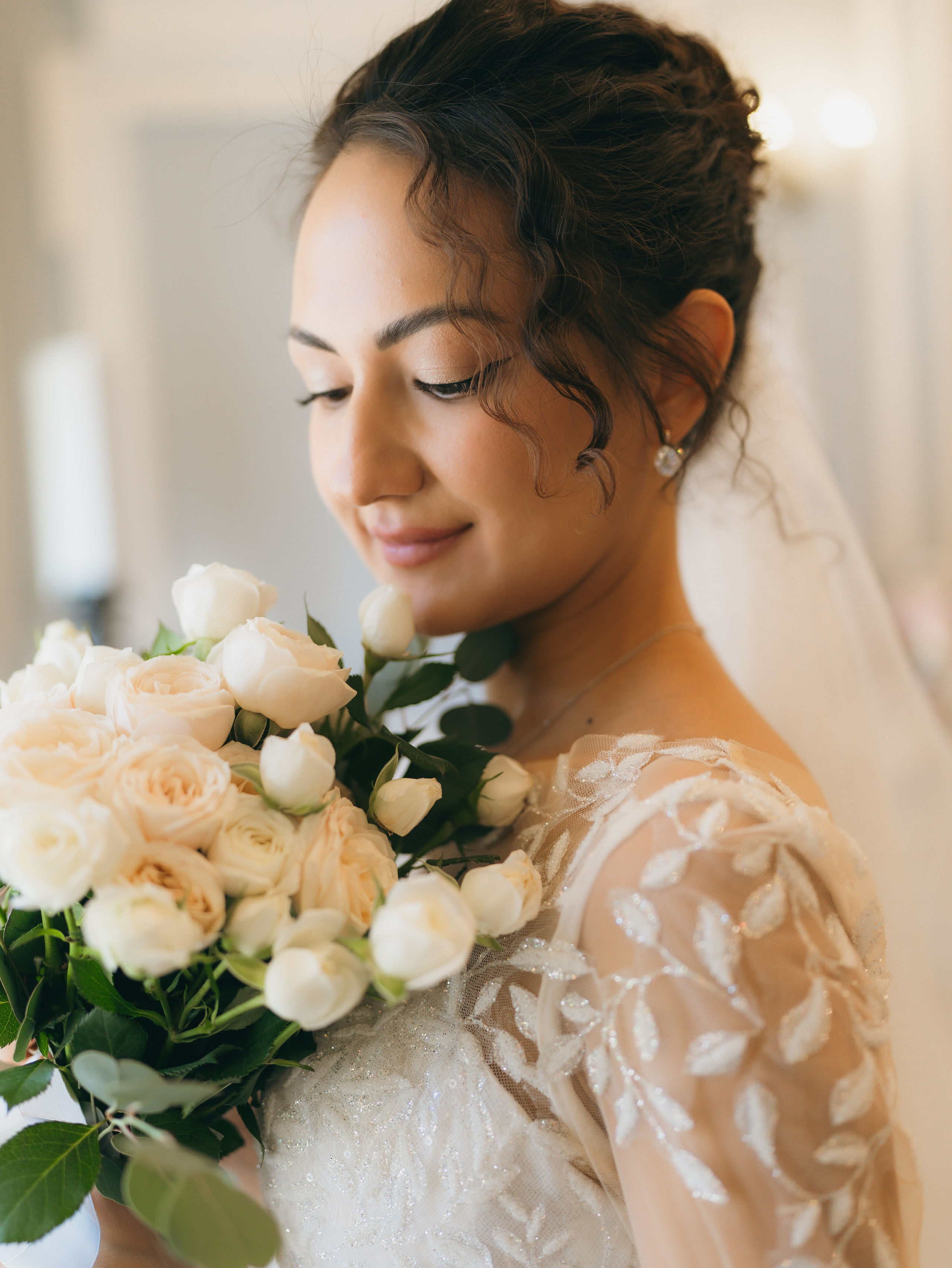 Свадебная фотосессия в загсе. Фотограф из Екатеринбурга Алена Мусалимова