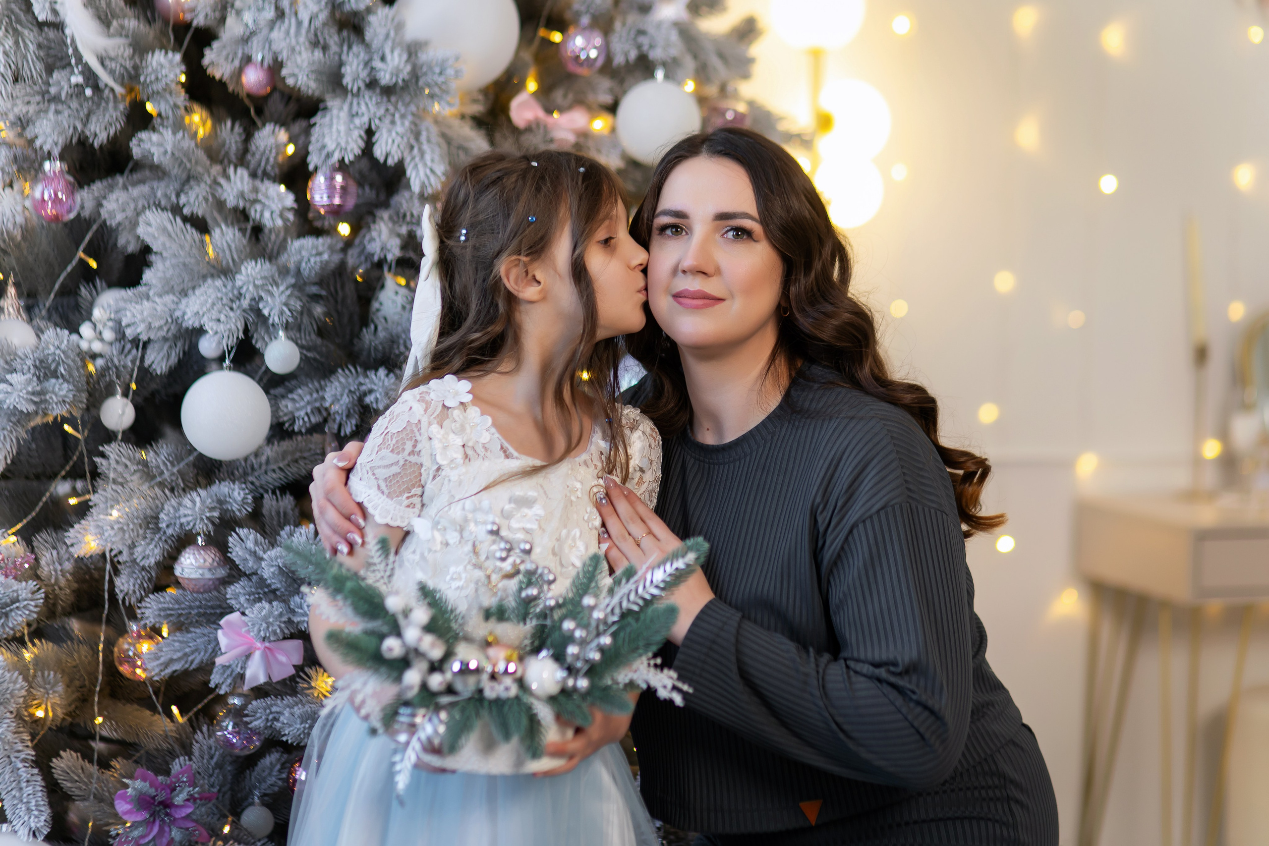 Ваши фотографии. Интерьерная фотостудия Background в Омске