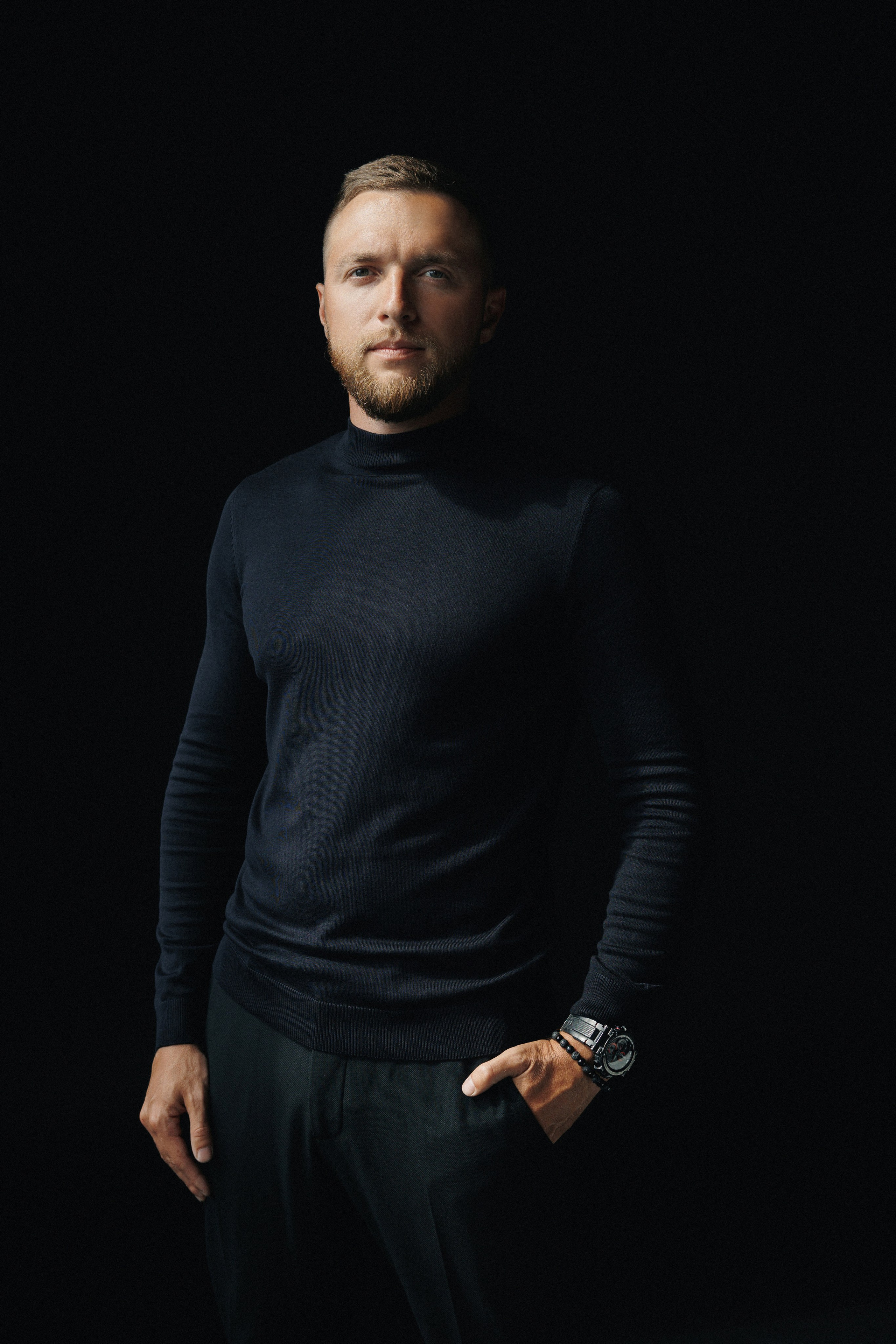 Бизнес-портрет во Владивостоке. Фотограф во Владивостоке Антон Блохин