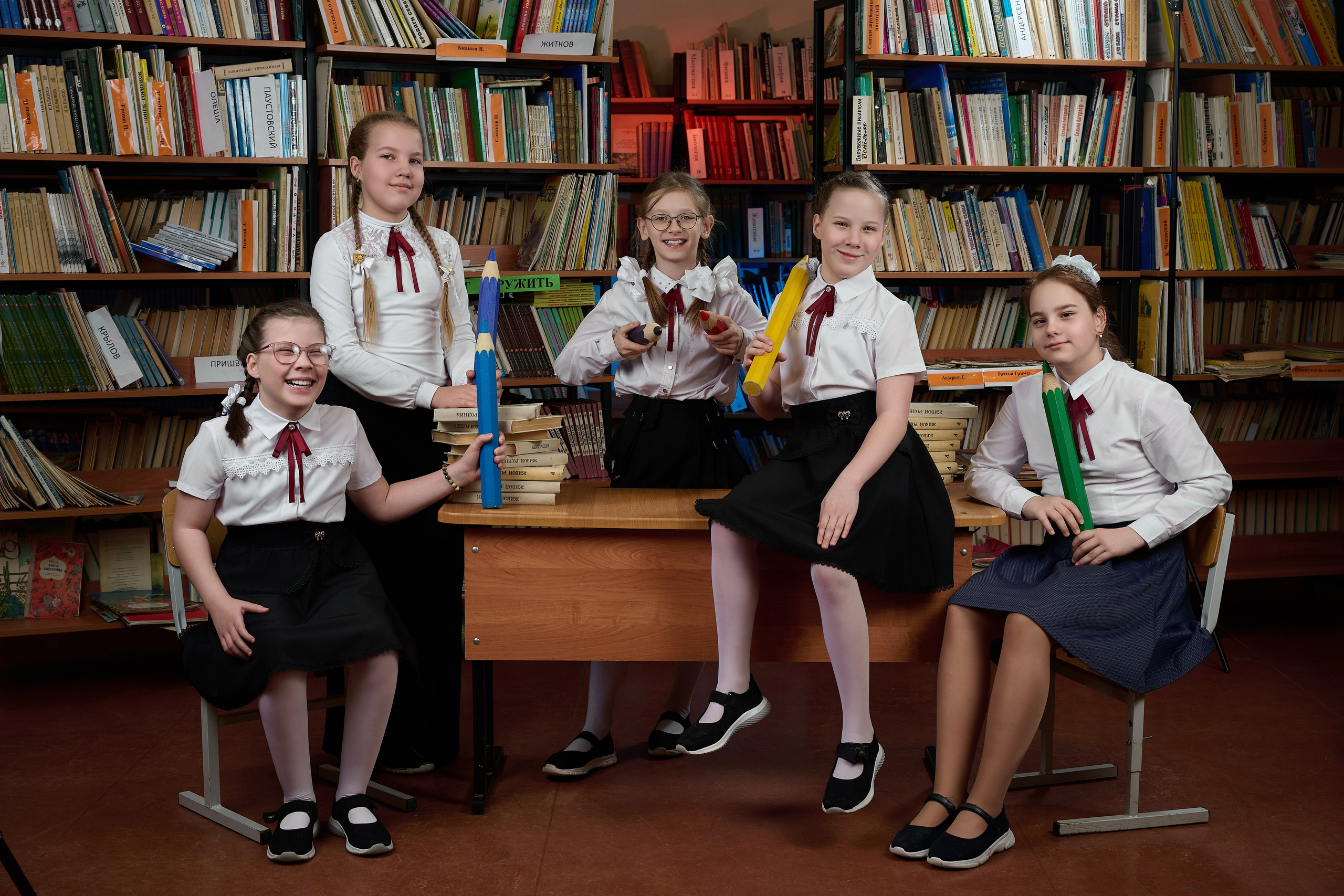 Персональный Альбом для 4го класса!. Выпускной альбом Выборг, Каменногорск, Светогорск, Санкт-Петербург