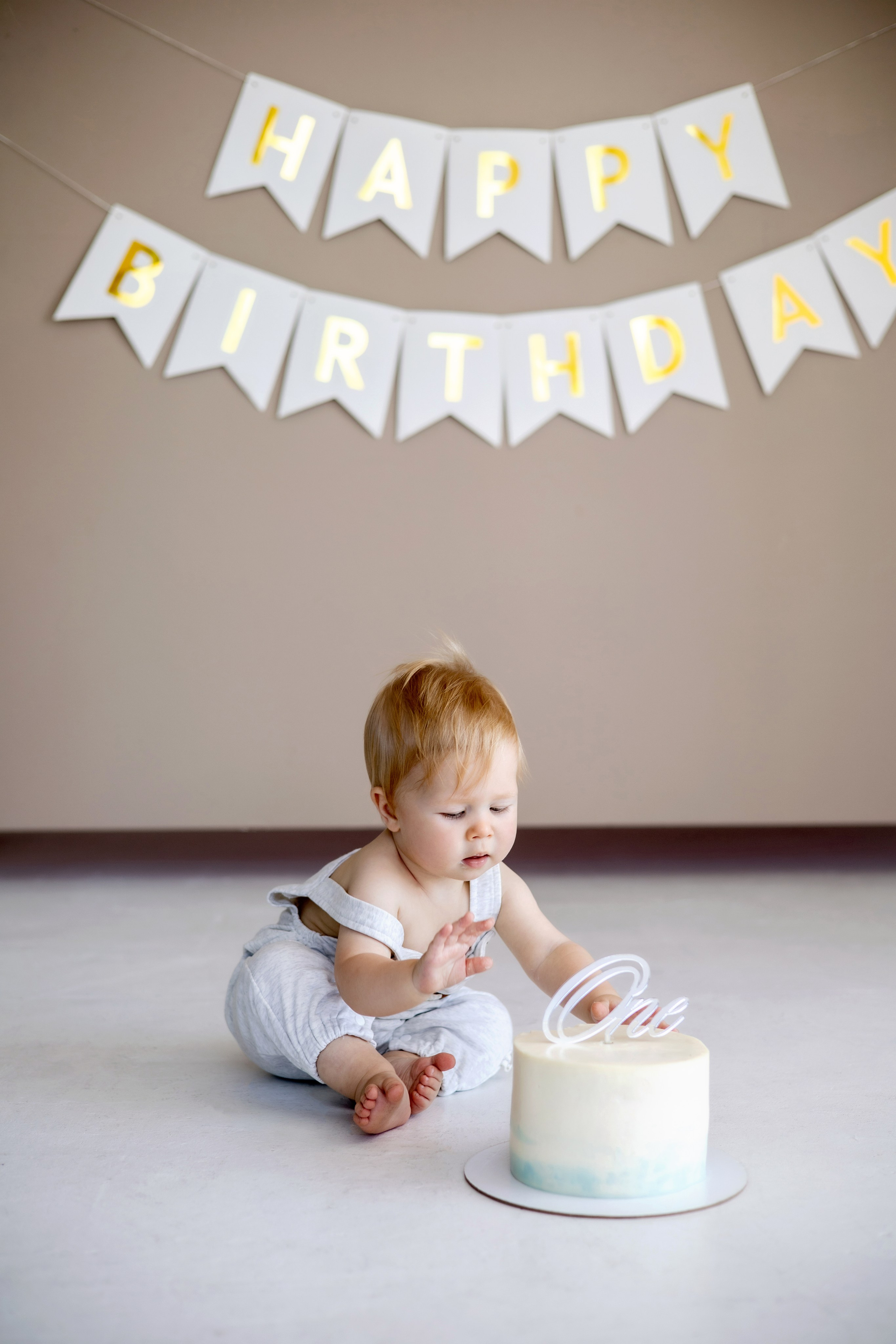 Сашеньке 1 годик. Фотограф Надежда Лукьянова