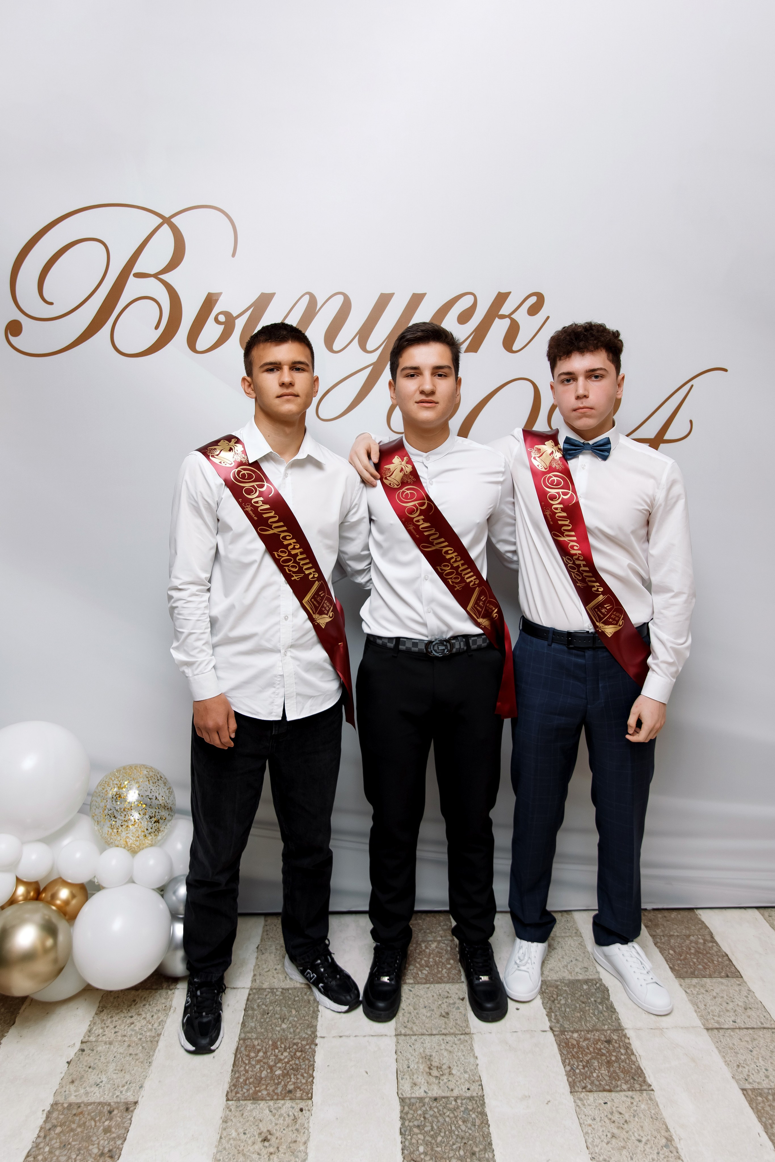 11 класс Последний звонок. Фотограф Любовь Корниенко, Примоский край