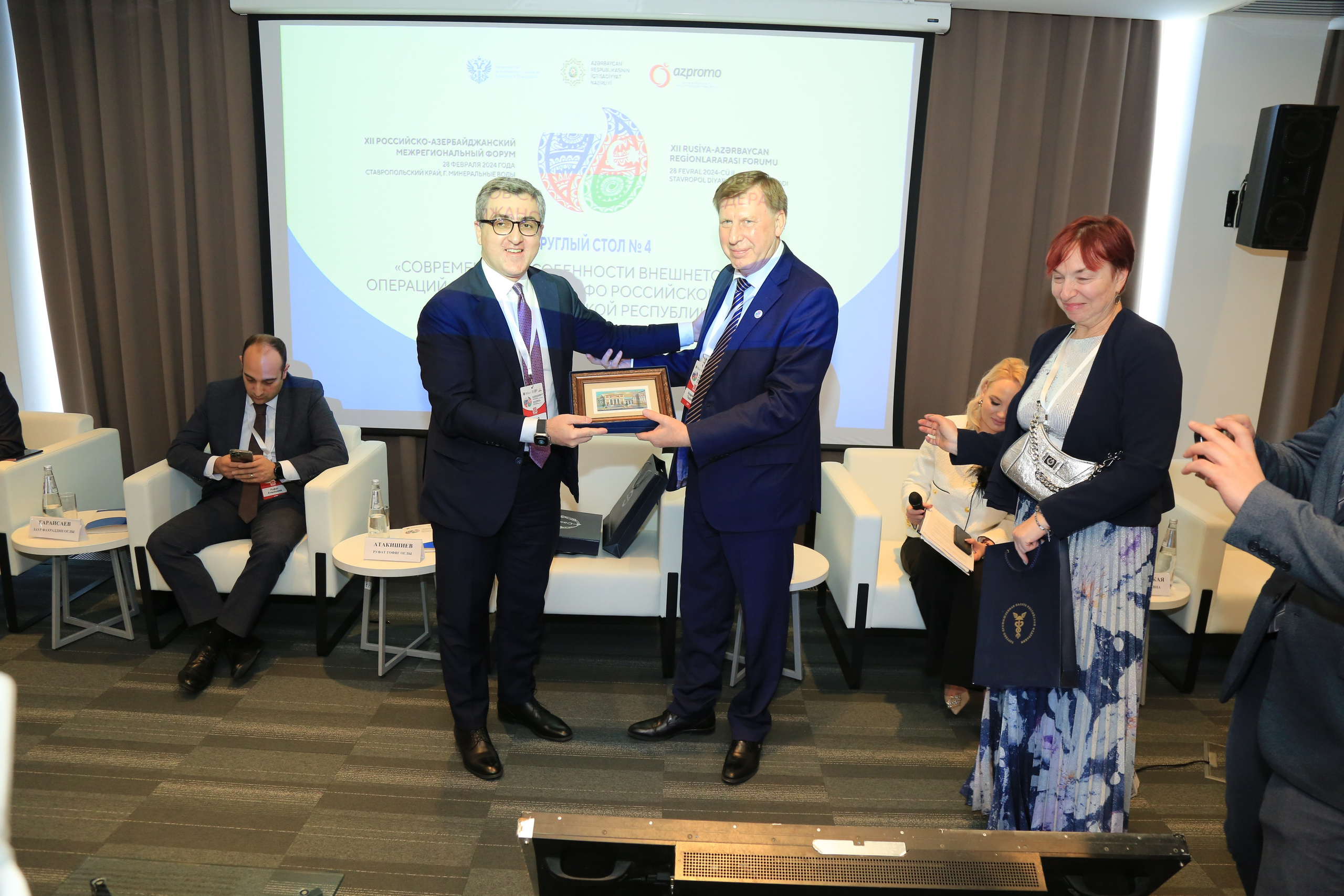 Репортажный фотограф. Репортажная фотосъёмка Минеральные Воды, Пятигорск, Кисловодск, Ставрополь. Репортажный и свадебный фотограф Пятигорск и КМВ